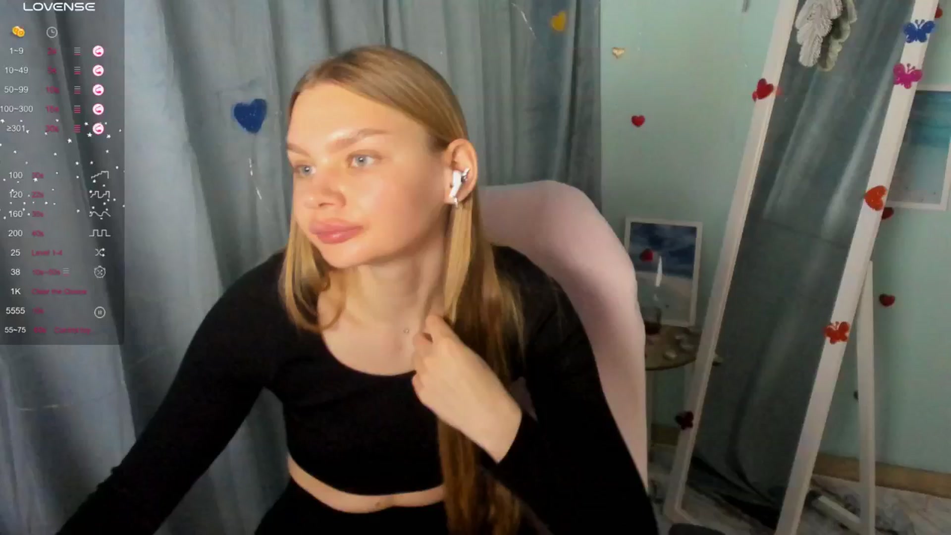 Gallery image thumbnail from Valery_Lovee's myfreecams stream on, 03/27/2025, 12:29 image 15 of 20