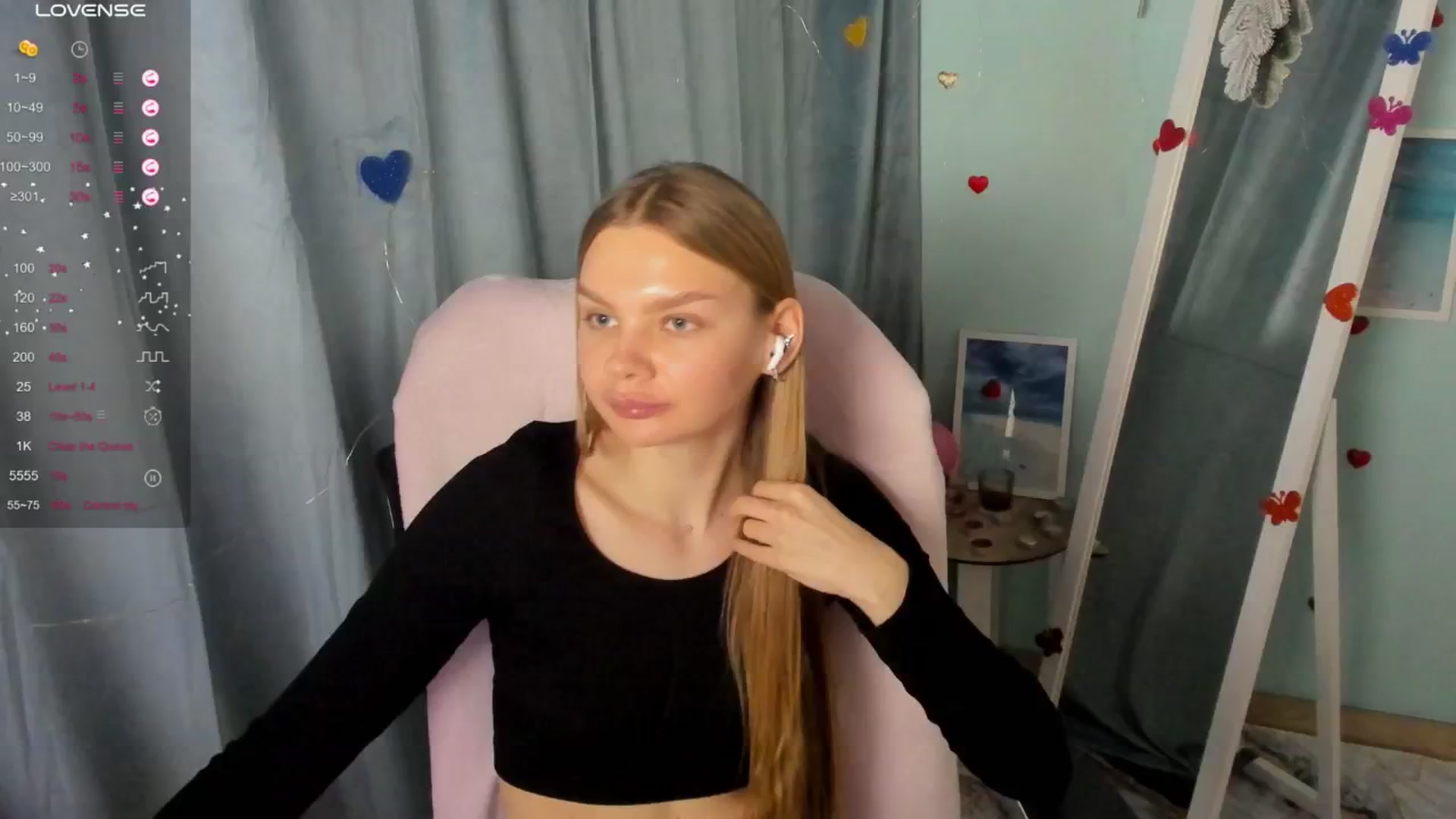 Gallery image thumbnail from Valery_Lovee's myfreecams stream on, 03/27/2025, 12:29 image 14 of 20