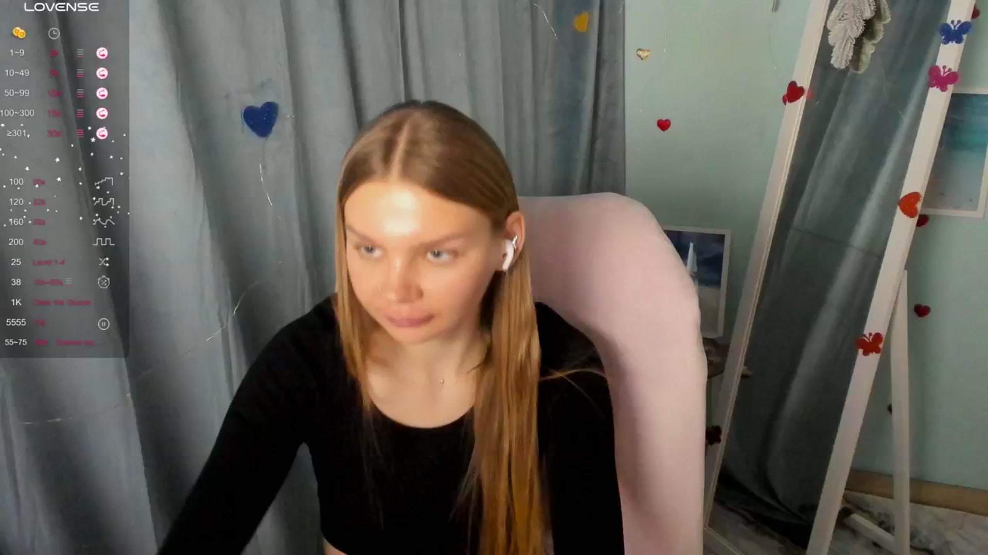 Gallery image thumbnail from Valery_Lovee's myfreecams stream on, 03/27/2025, 12:29 image 11 of 20