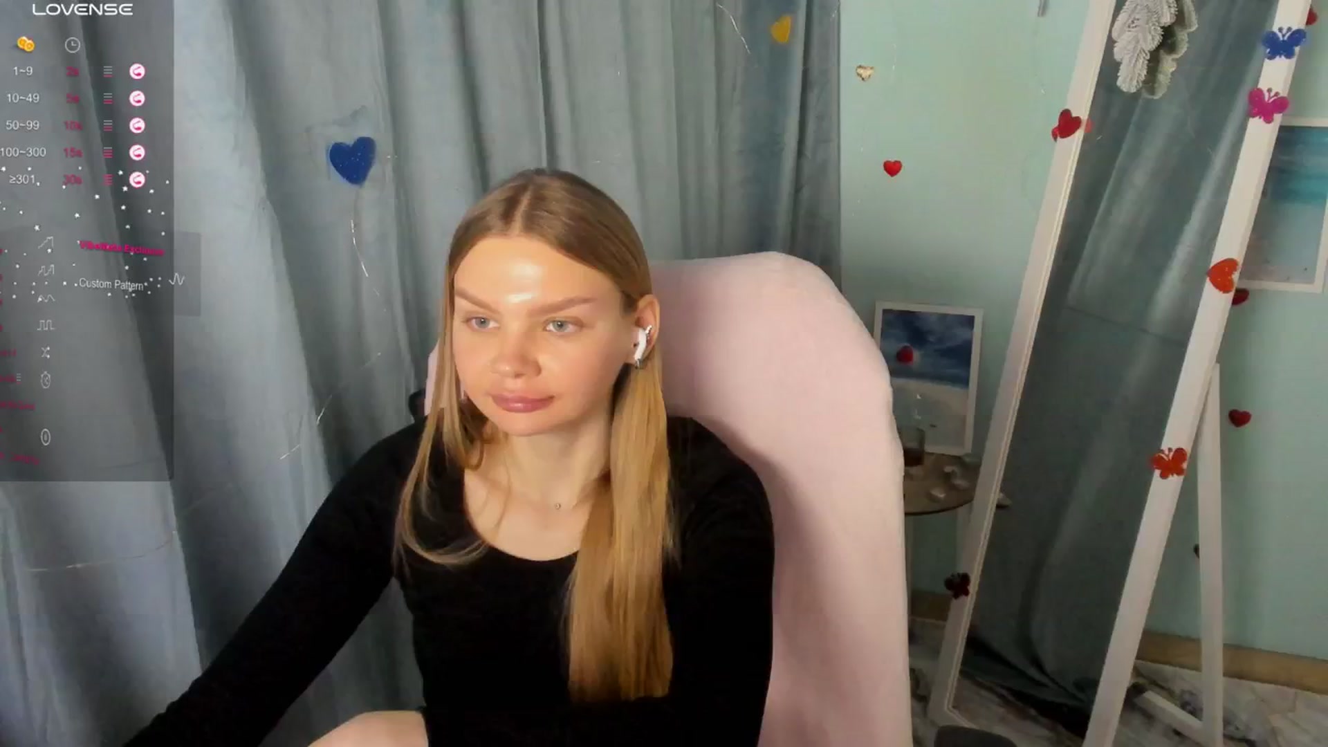 Gallery image thumbnail from Valery_Lovee's myfreecams stream on, 03/27/2025, 12:29 image 16 of 20
