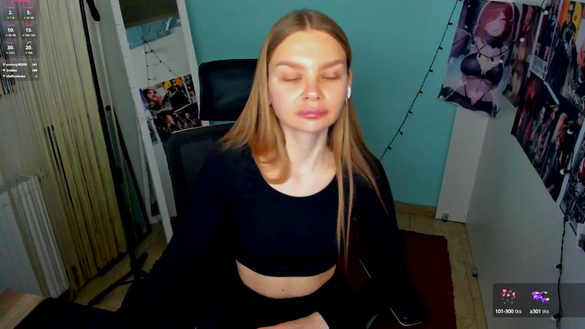 Gallery image thumbnail from Valery_Lovee's myfreecams stream on, 03/28/2025, 09:38 image 15 of 20