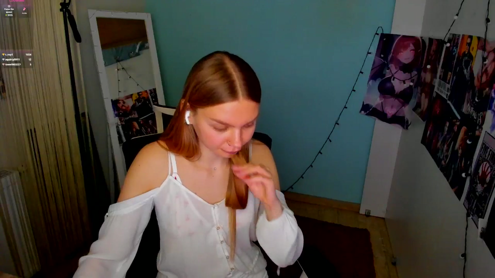 Gallery image thumbnail from Valery_Lovee's myfreecams stream on, 03/29/2025, 10:30 image 14 of 20