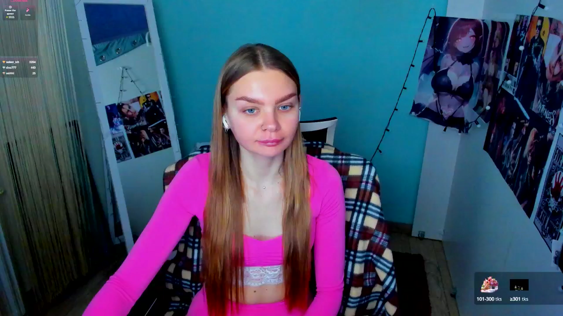 Gallery image thumbnail from Valery_Lovee's myfreecams stream on, 04/06/2025, 10:32 image 17 of 20