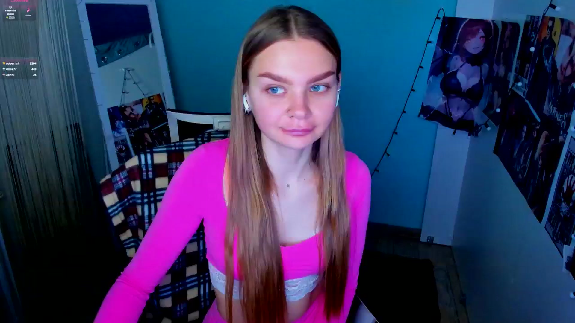 Gallery image thumbnail from Valery_Lovee's myfreecams stream on, 04/06/2025, 10:32 image 6 of 20