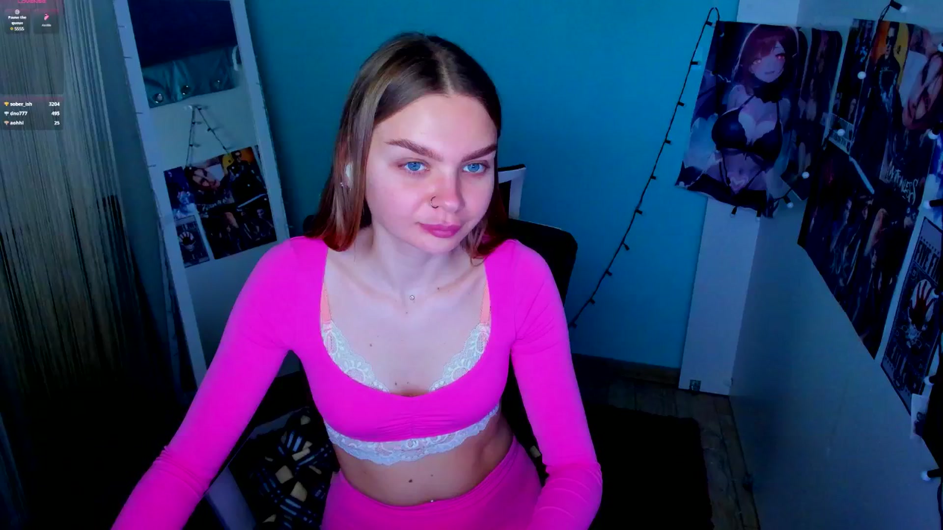 Gallery image thumbnail from Valery_Lovee's myfreecams stream on, 04/06/2025, 14:44 image 15 of 20