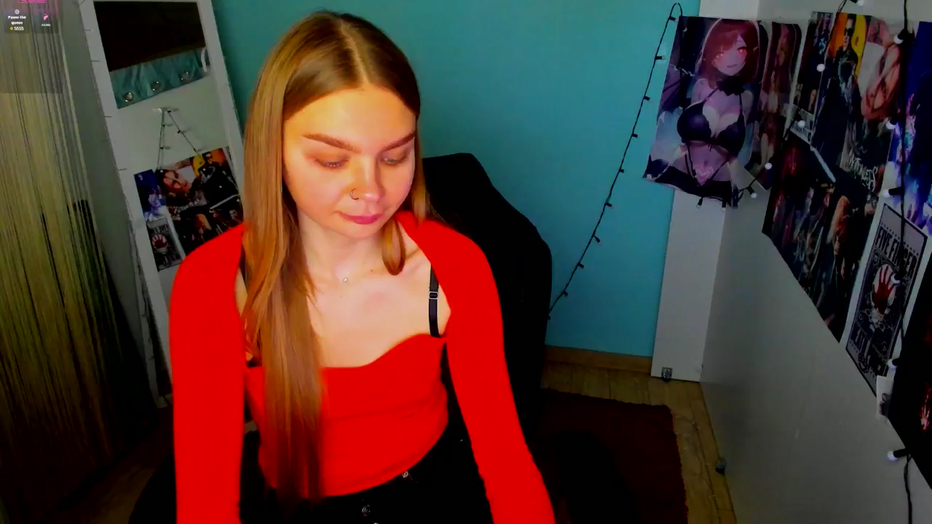 Gallery image thumbnail from Valery_Lovee's myfreecams stream on, 04/07/2025, 11:27 image 7 of 20