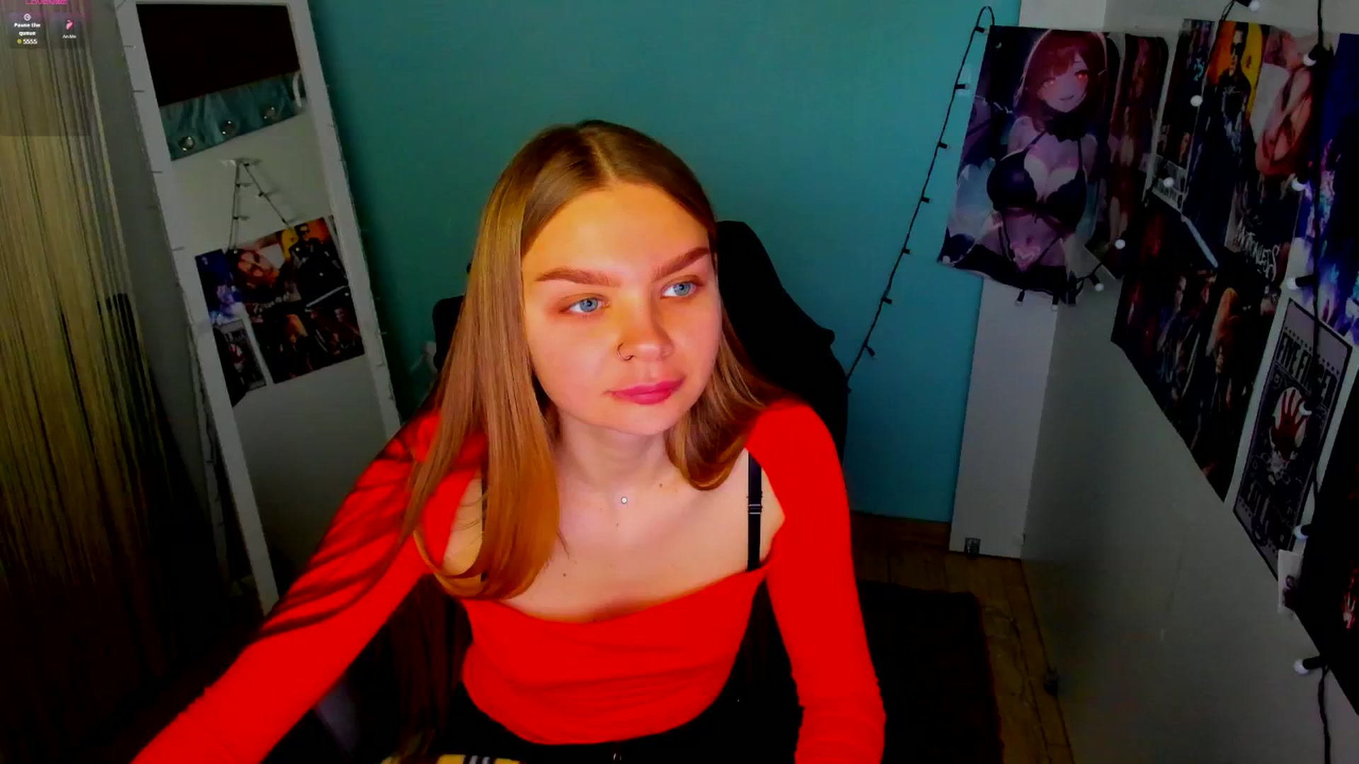Gallery image thumbnail from Valery_Lovee's myfreecams stream on, 04/07/2025, 11:27 image 17 of 20