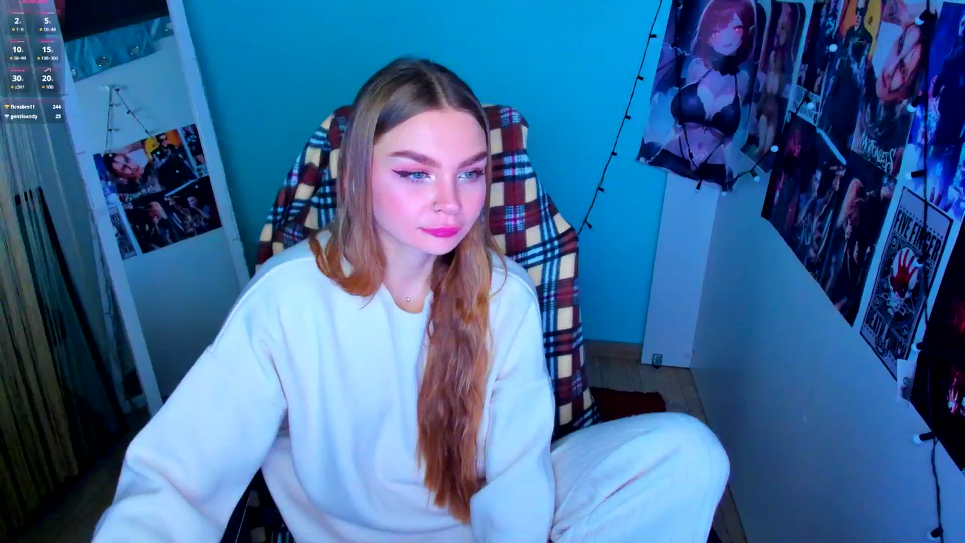 Gallery image thumbnail from Valery_Lovee's myfreecams stream on, 04/08/2025, 07:42 image 16 of 20