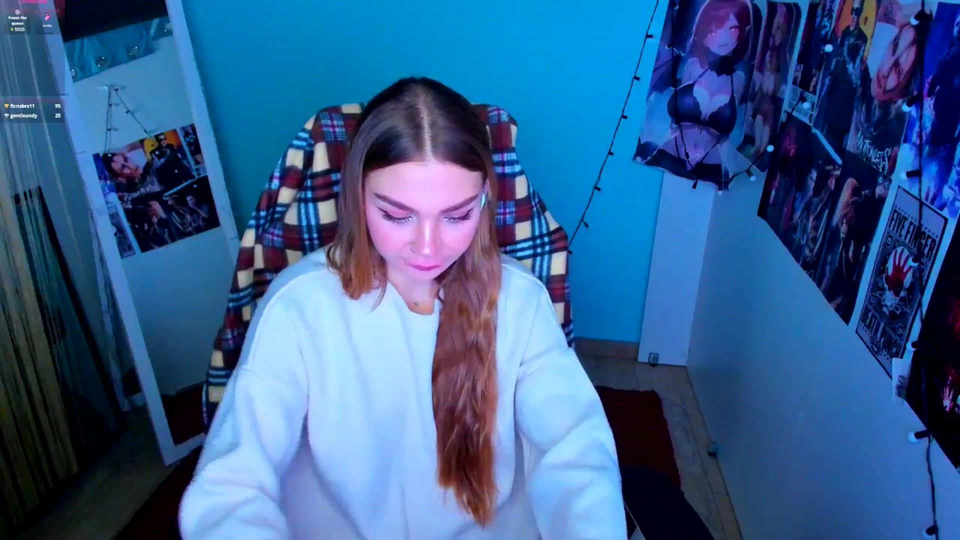 Gallery image thumbnail from Valery_Lovee's myfreecams stream on, 04/08/2025, 07:42 image 4 of 20