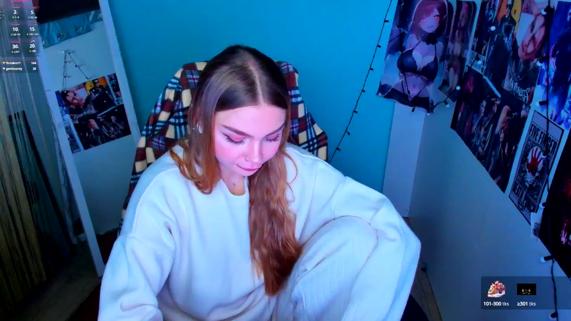 Gallery image thumbnail from Valery_Lovee's myfreecams stream on, 04/08/2025, 07:42 image 13 of 20