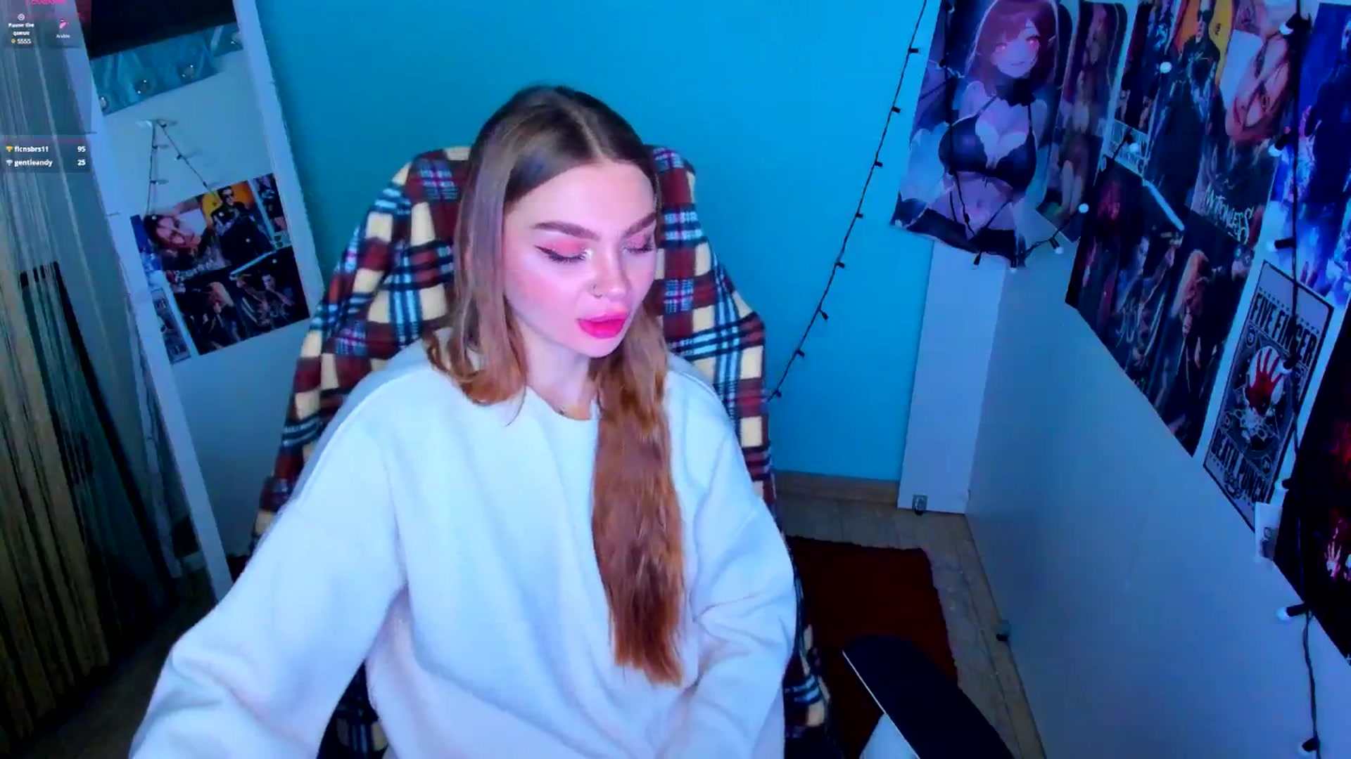 Gallery image thumbnail from Valery_Lovee's myfreecams stream on, 04/08/2025, 07:42 image 10 of 20