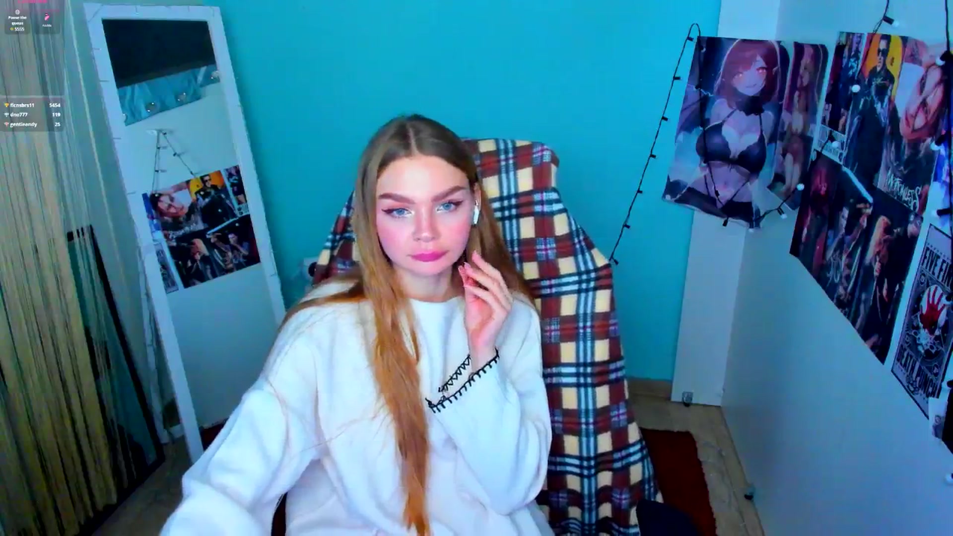 Gallery image thumbnail from Valery_Lovee's myfreecams stream on, 04/08/2025, 10:10 image 19 of 20