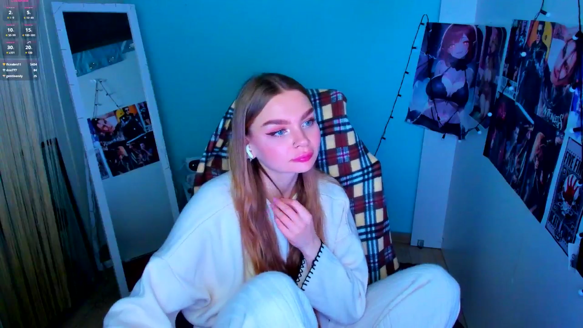 Gallery image thumbnail from Valery_Lovee's myfreecams stream on, 04/08/2025, 10:10 image 12 of 20