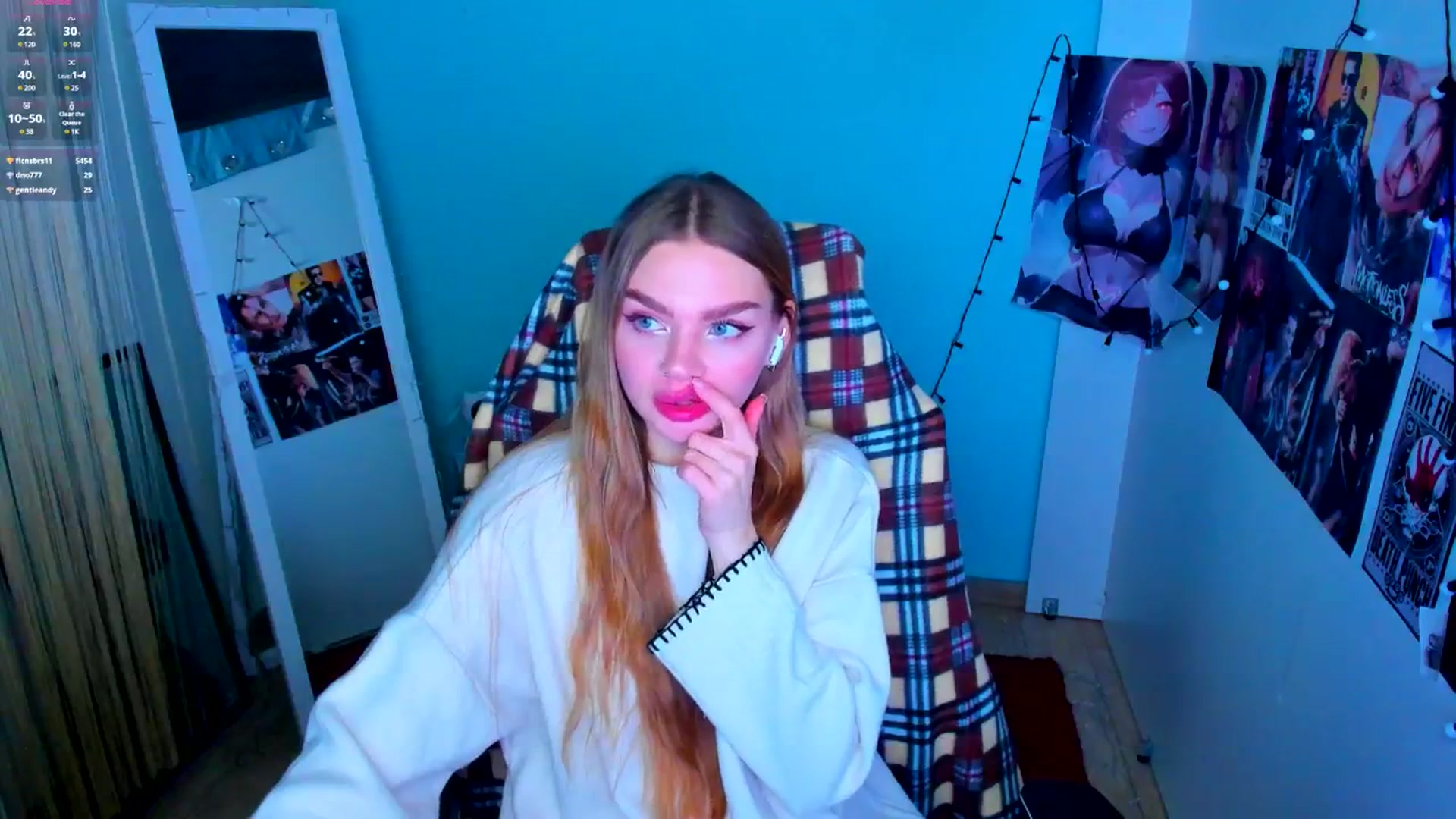 Gallery image thumbnail from Valery_Lovee's myfreecams stream on, 04/08/2025, 10:10 image 6 of 20