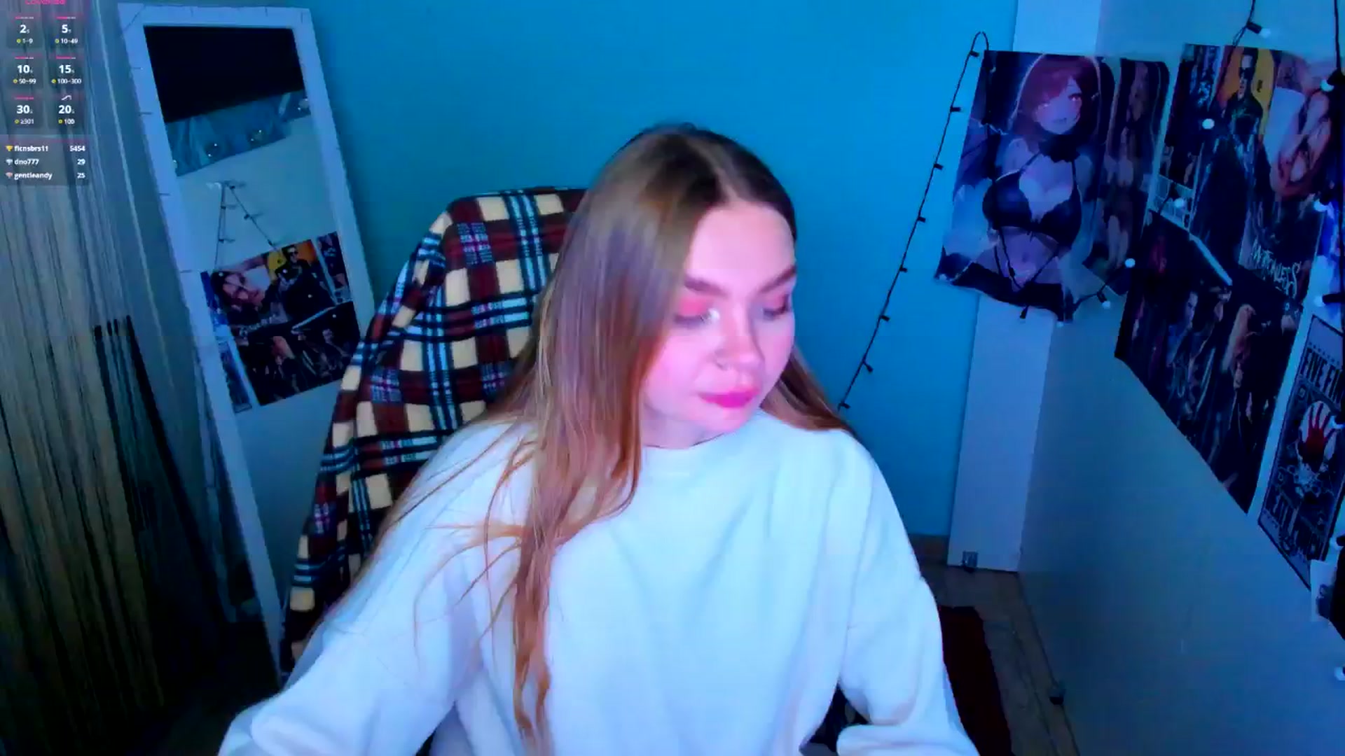 Gallery image thumbnail from Valery_Lovee's myfreecams stream on, 04/08/2025, 10:10 image 1 of 20