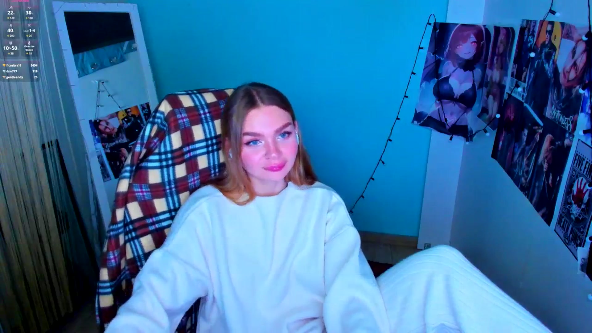 Gallery image thumbnail from Valery_Lovee's myfreecams stream on, 04/08/2025, 10:10 image 14 of 20
