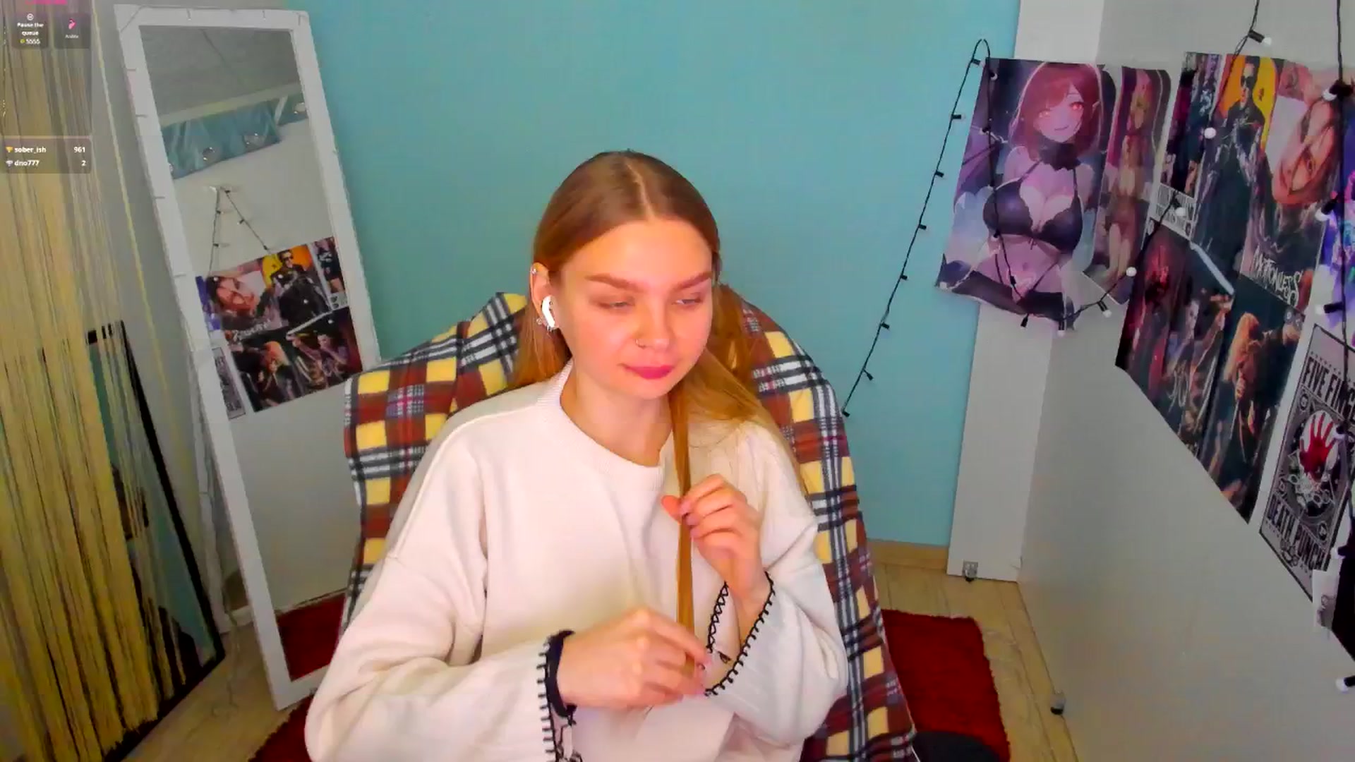 Gallery image thumbnail from Valery_Lovee's myfreecams stream on, 04/09/2025, 08:07 image 3 of 20