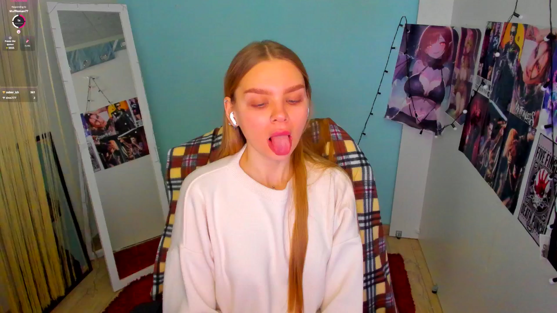 Gallery image thumbnail from Valery_Lovee's myfreecams stream on, 04/09/2025, 08:07 image 4 of 20