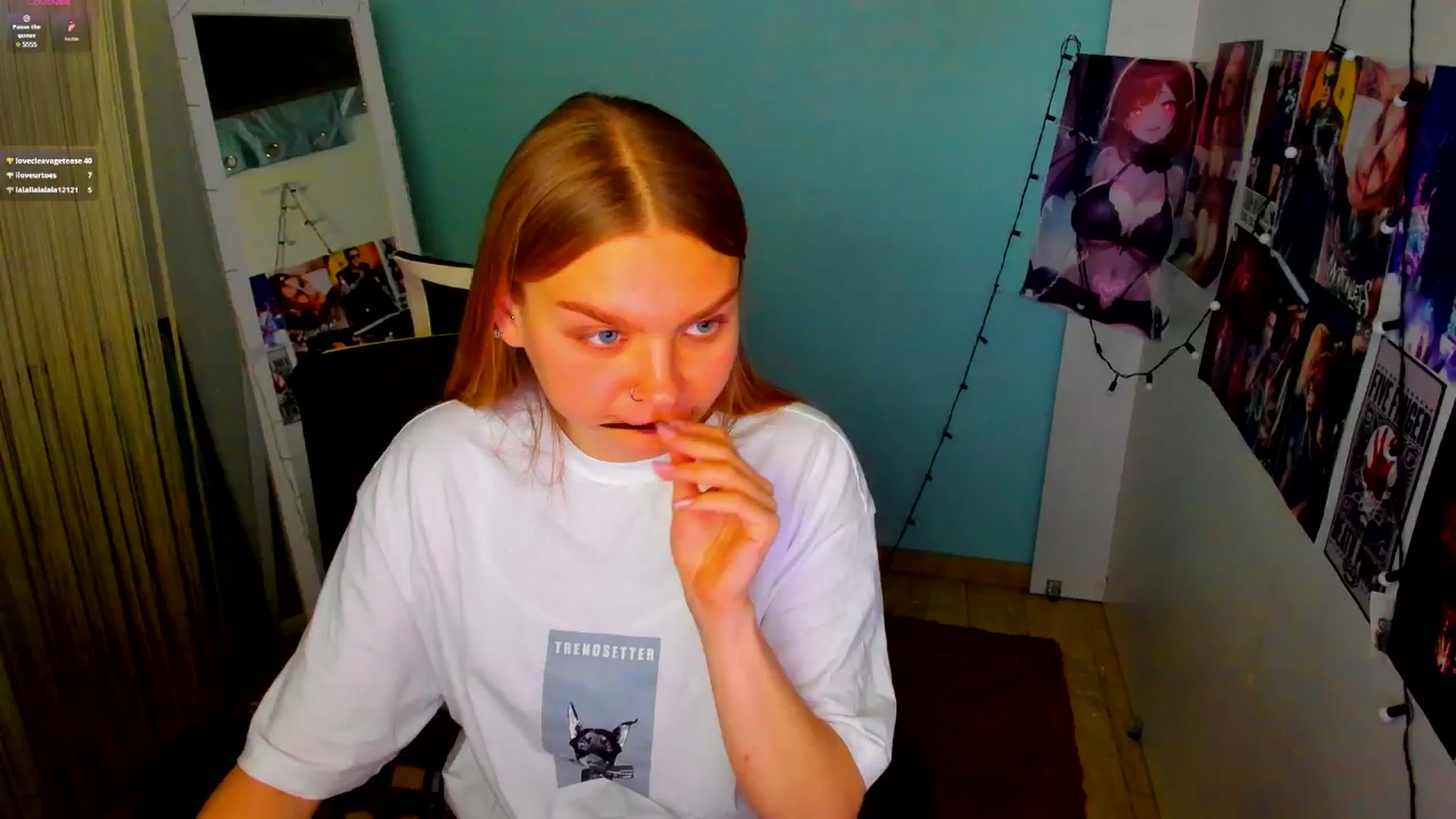 Gallery image thumbnail from Valery_Lovee's myfreecams stream on, 04/19/2025, 10:36 image 19 of 20