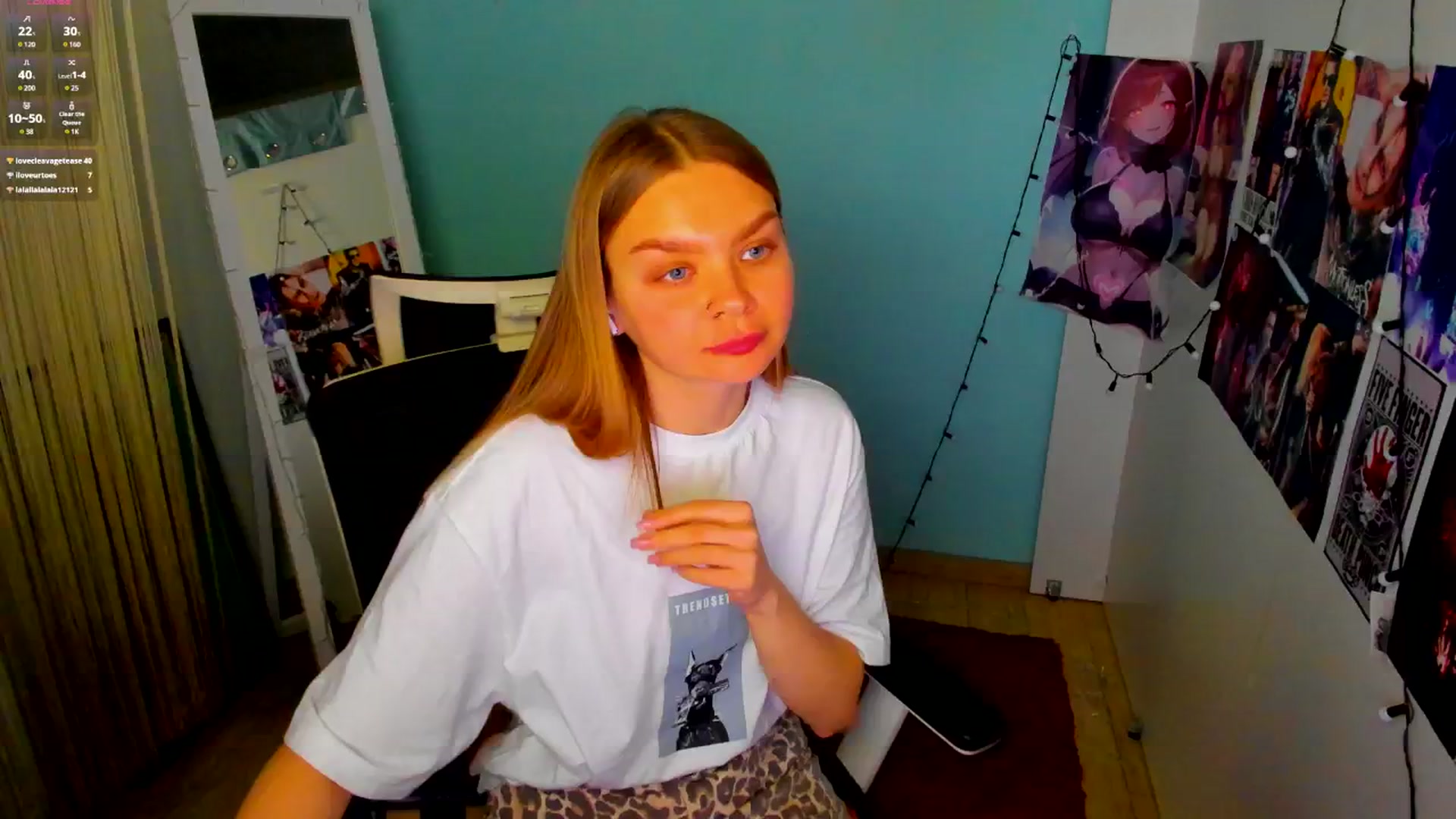 Gallery image thumbnail from Valery_Lovee's myfreecams stream on, 04/19/2025, 10:36 image 6 of 20
