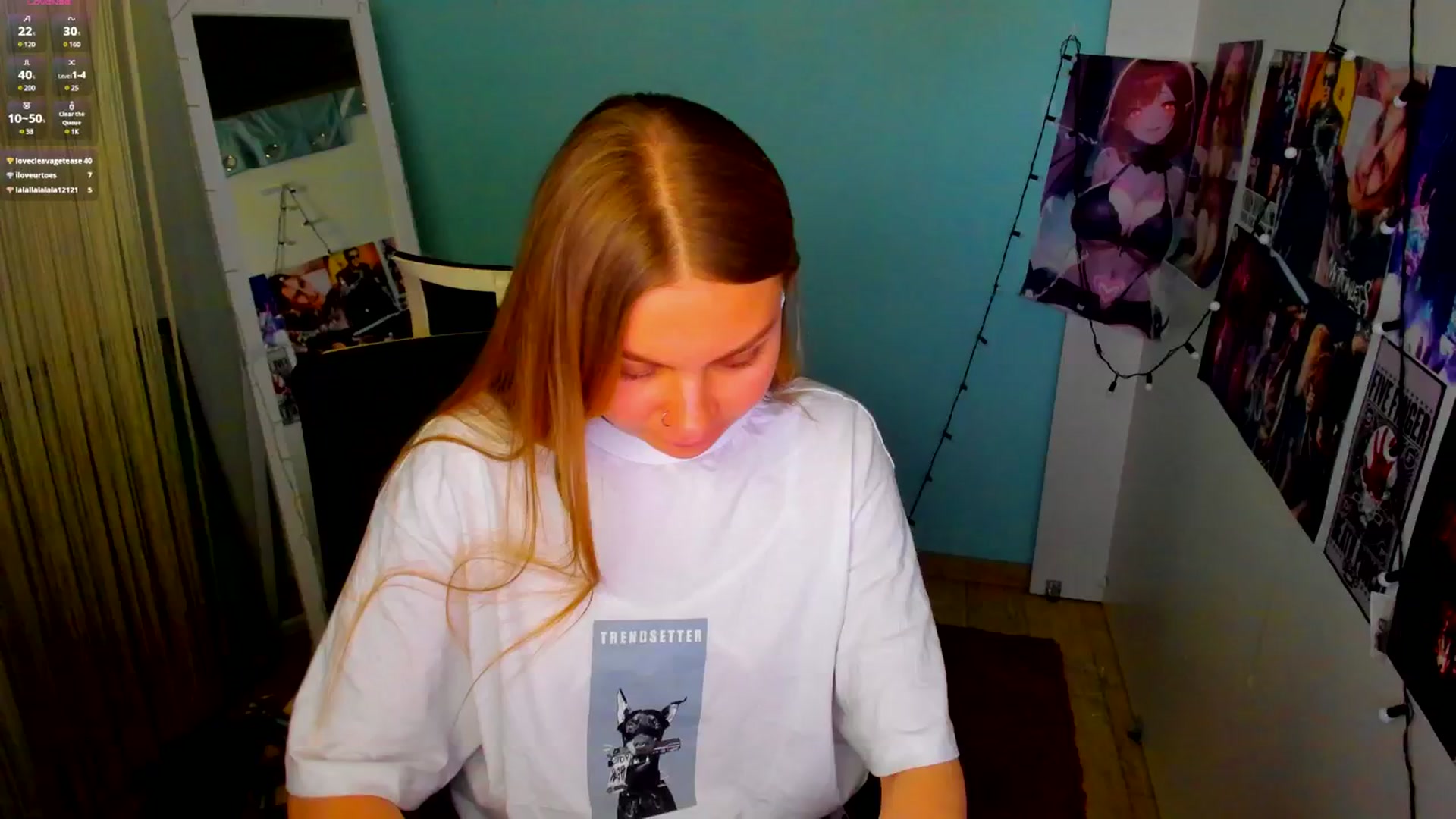 Gallery image thumbnail from Valery_Lovee's myfreecams stream on, 04/19/2025, 10:36 image 16 of 20