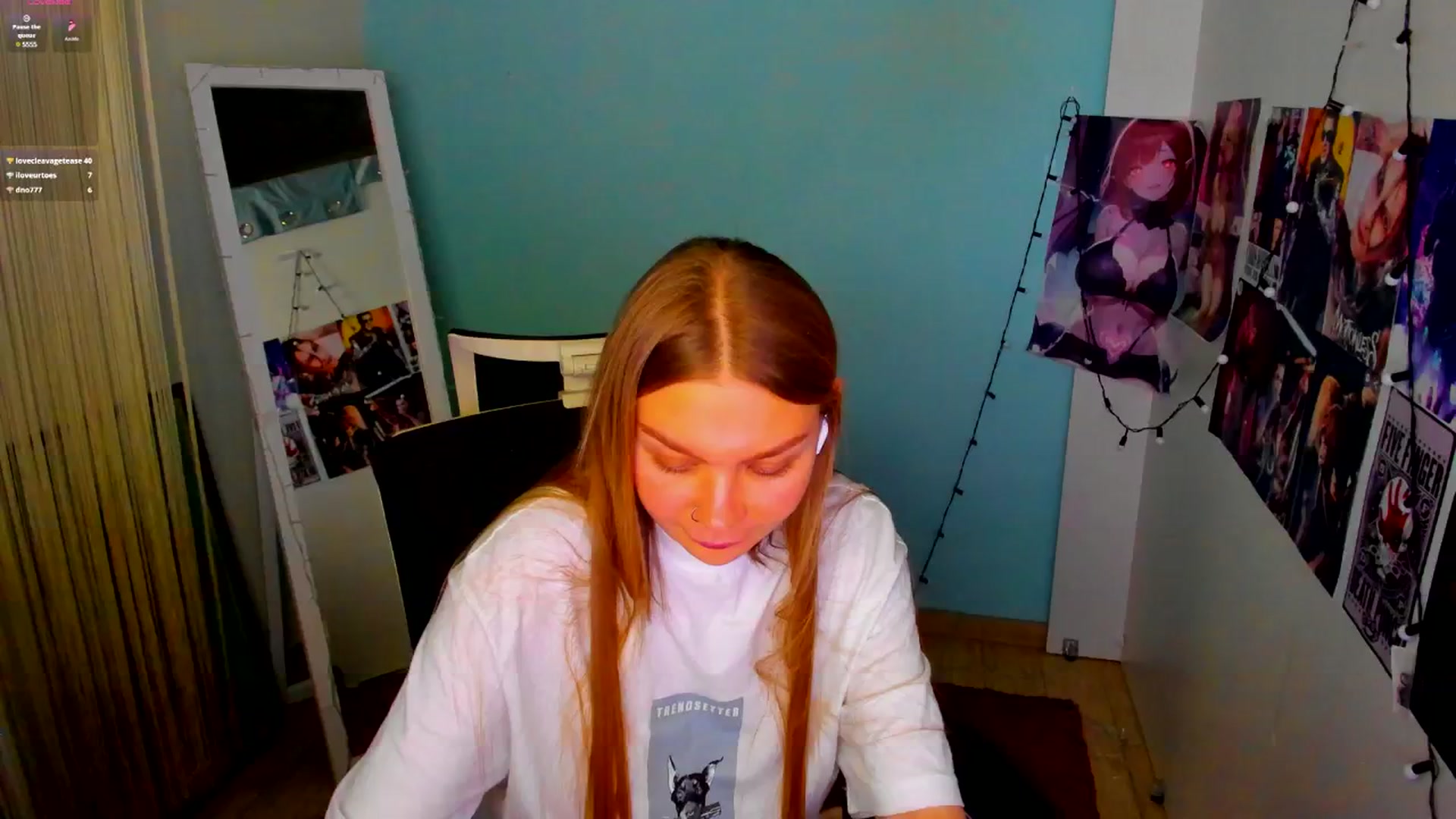 Gallery image thumbnail from Valery_Lovee's myfreecams stream on, 04/19/2025, 11:43 image 13 of 20
