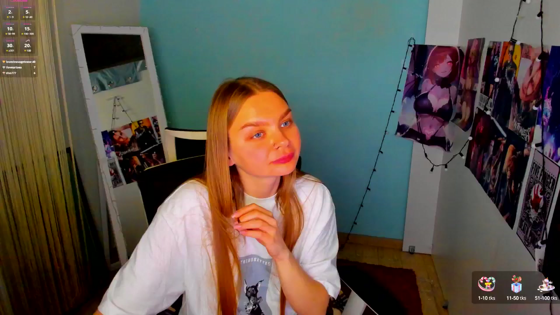 Gallery image thumbnail from Valery_Lovee's myfreecams stream on, 04/19/2025, 11:43 image 16 of 20