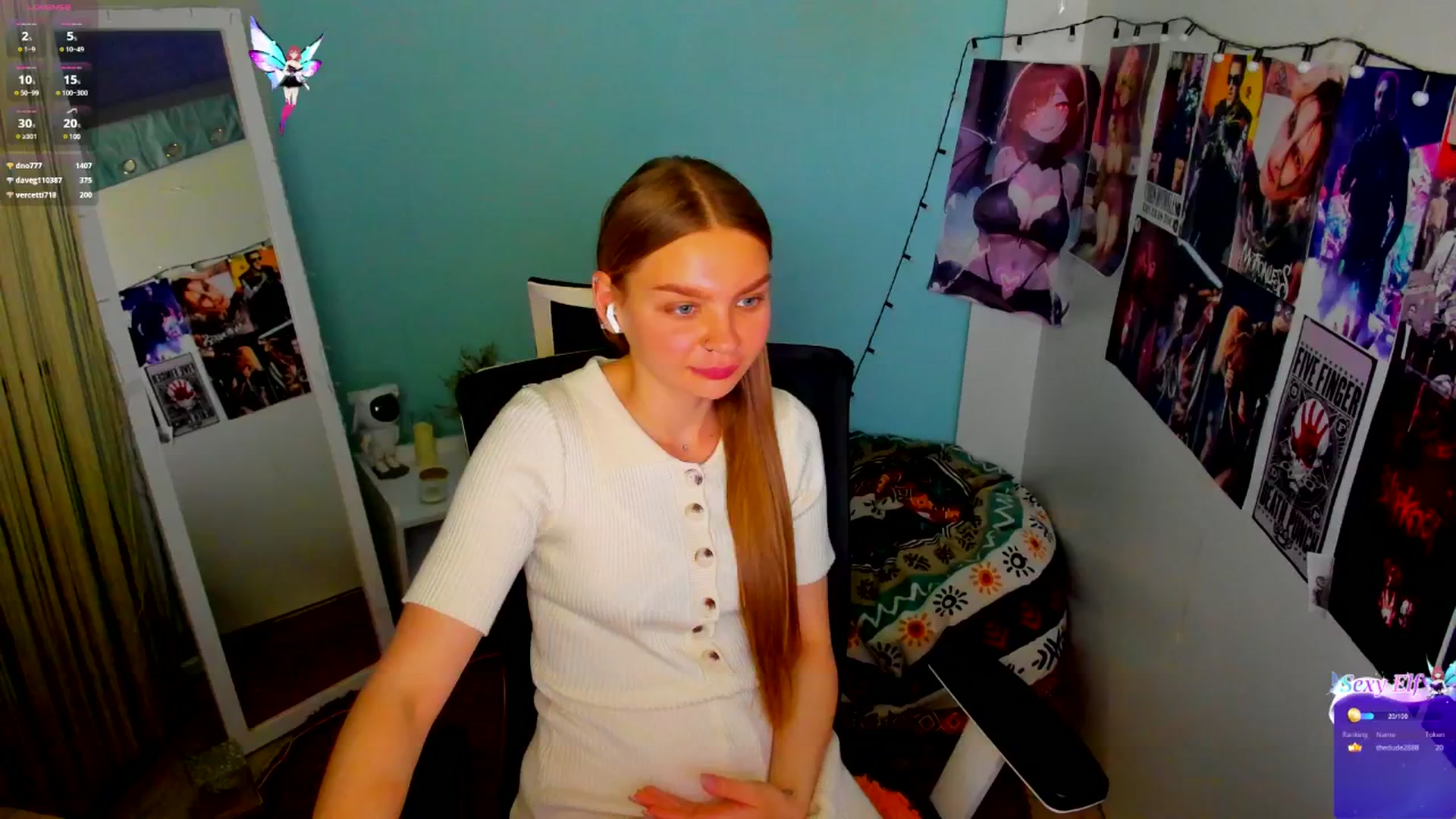 Gallery image thumbnail from Valery_Lovee's myfreecams stream on, 04/25/2025, 11:35 image 4 of 20