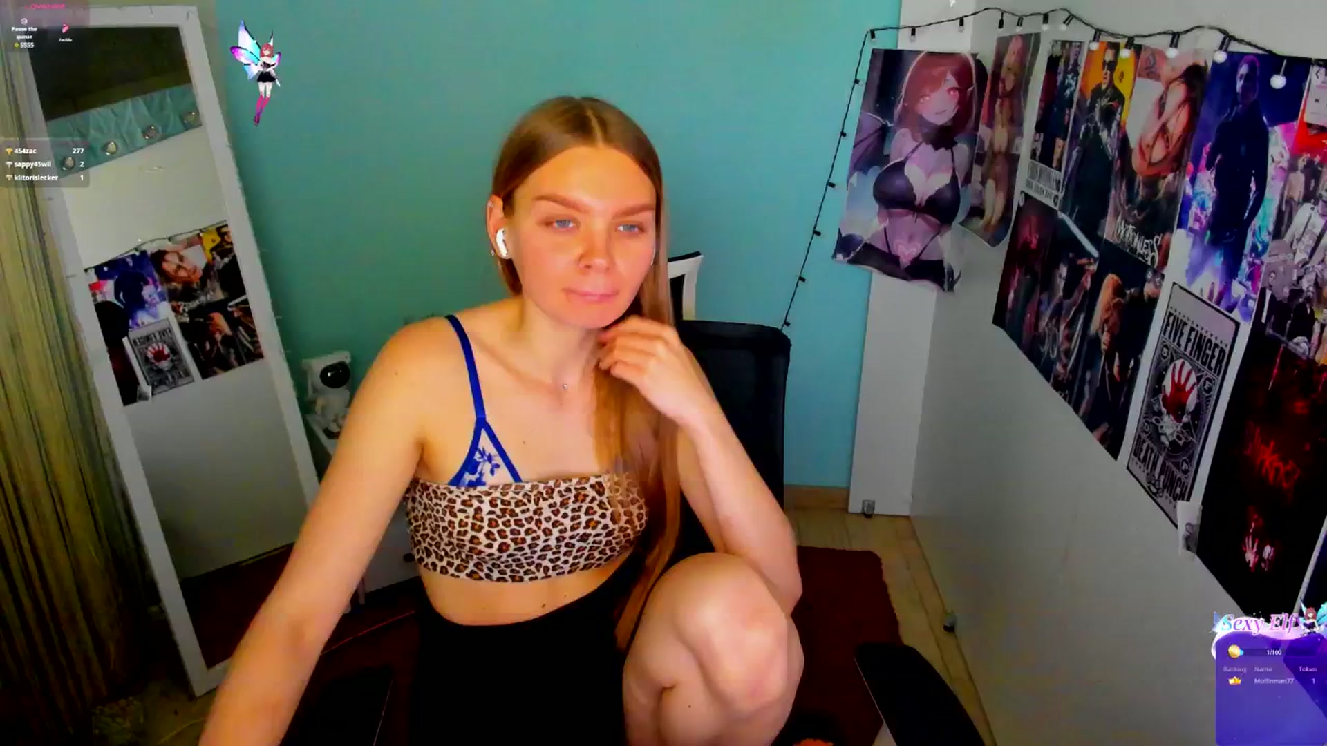 Gallery image thumbnail from Valery_Lovee's myfreecams stream on, 04/28/2025, 11:25 image 15 of 20