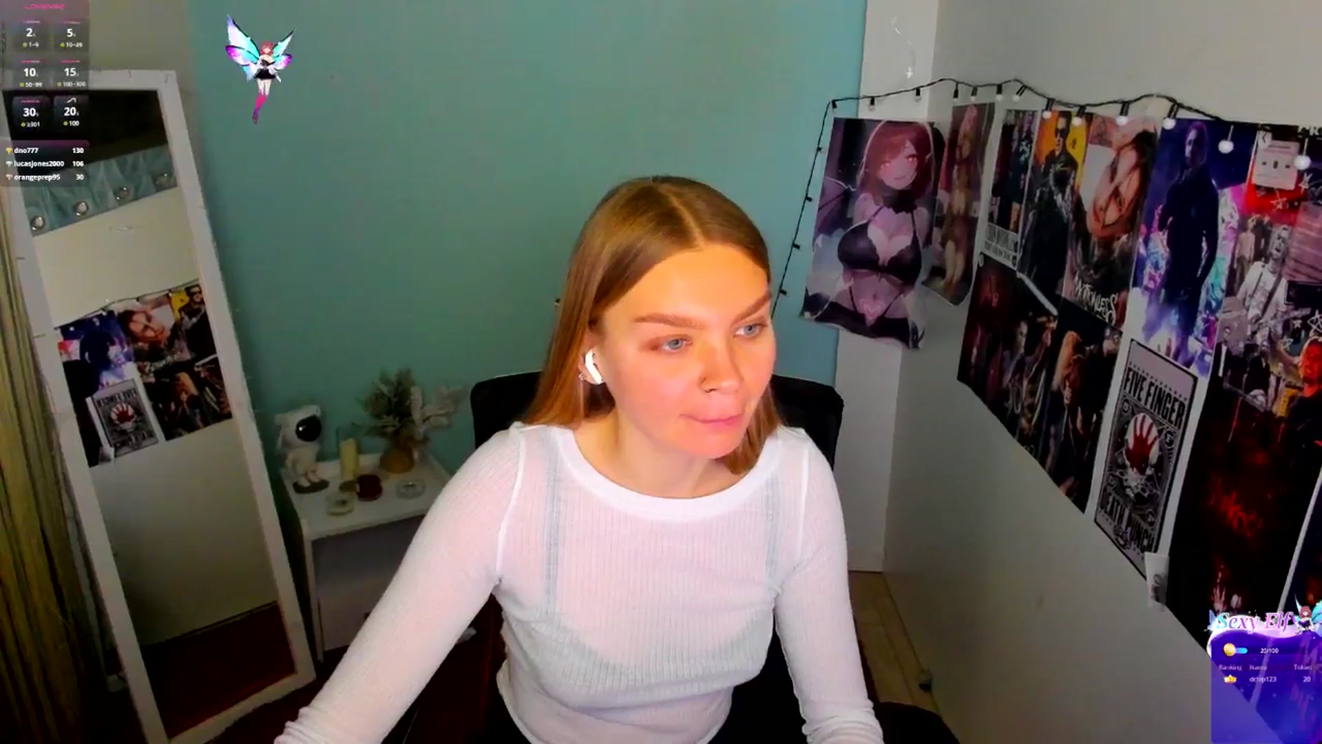 Gallery image thumbnail from Valery_Lovee's myfreecams stream on, 05/01/2025, 10:57 image 12 of 20