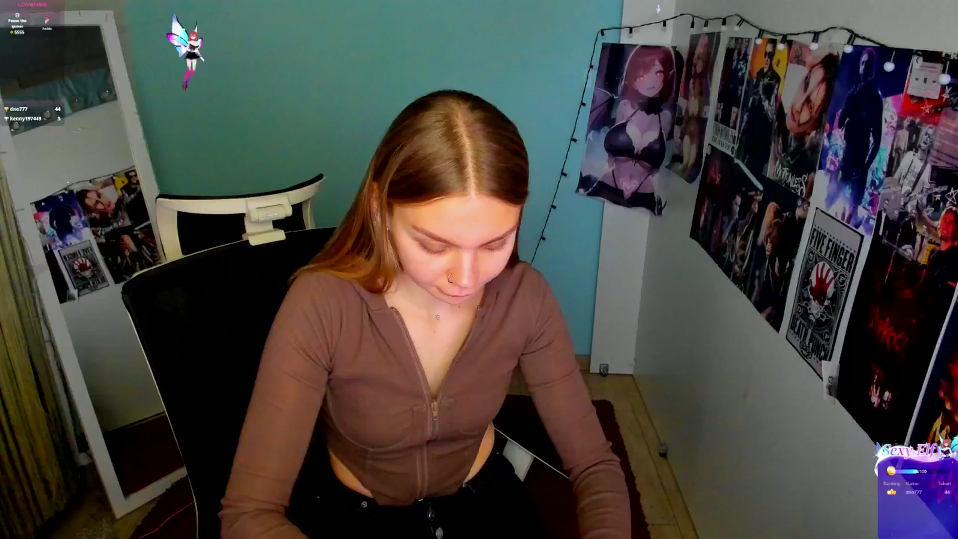 Gallery image thumbnail from Valery_Lovee's myfreecams stream on, 05/05/2025, 08:58 image 14 of 20