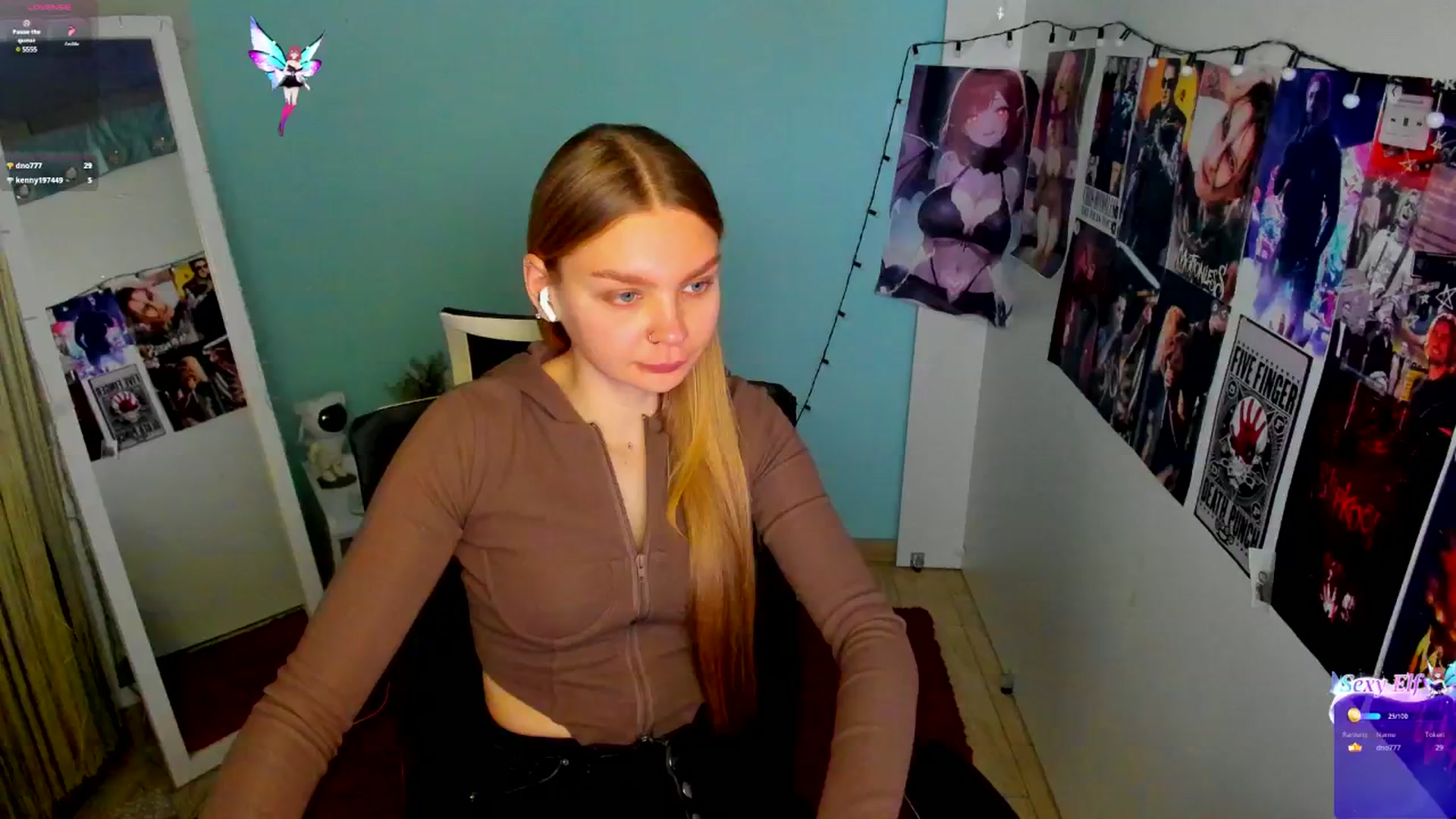 Gallery image thumbnail from Valery_Lovee's myfreecams stream on, 05/05/2025, 08:58 image 13 of 20
