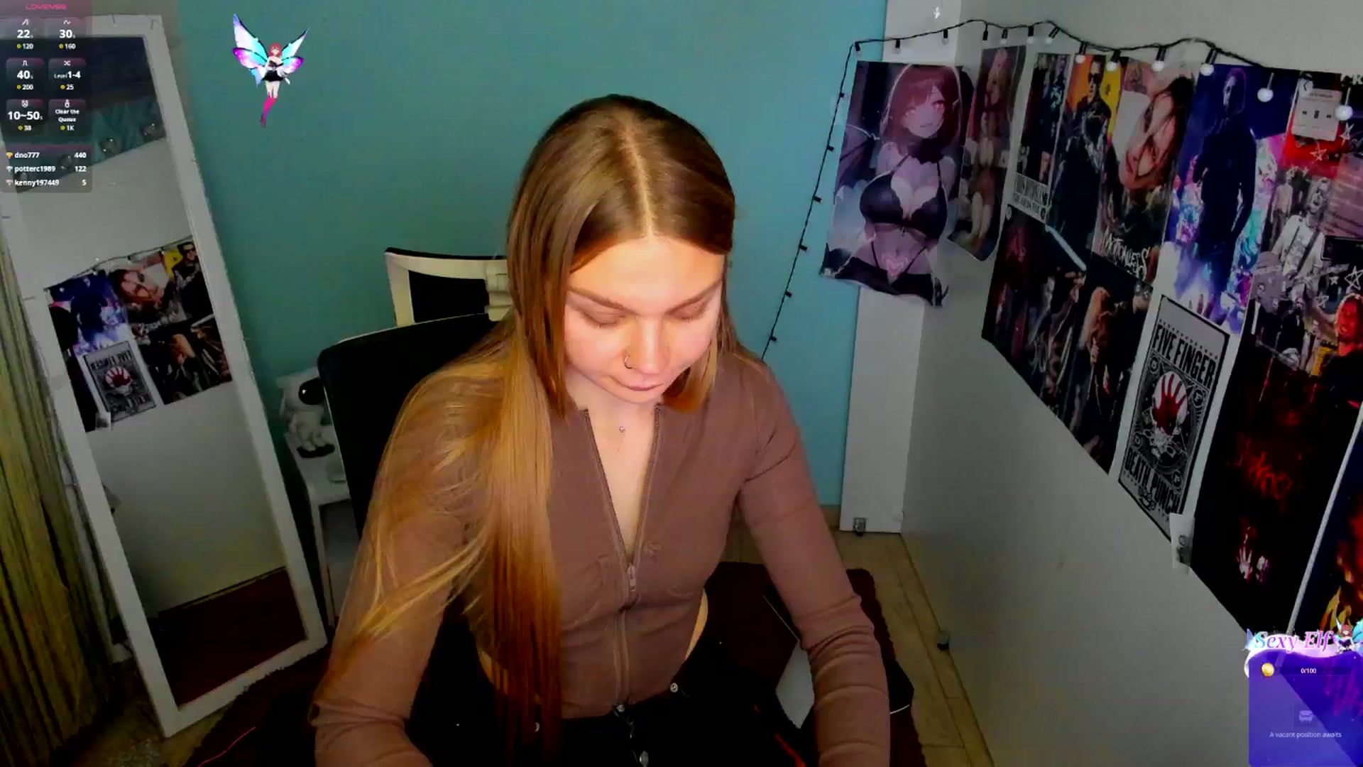 Gallery image thumbnail from Valery_Lovee's myfreecams stream on, 05/05/2025, 11:18 image 18 of 20