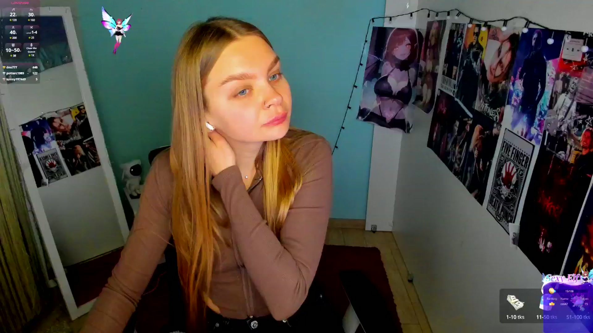 Gallery image thumbnail from Valery_Lovee's myfreecams stream on, 05/05/2025, 11:18 image 8 of 20