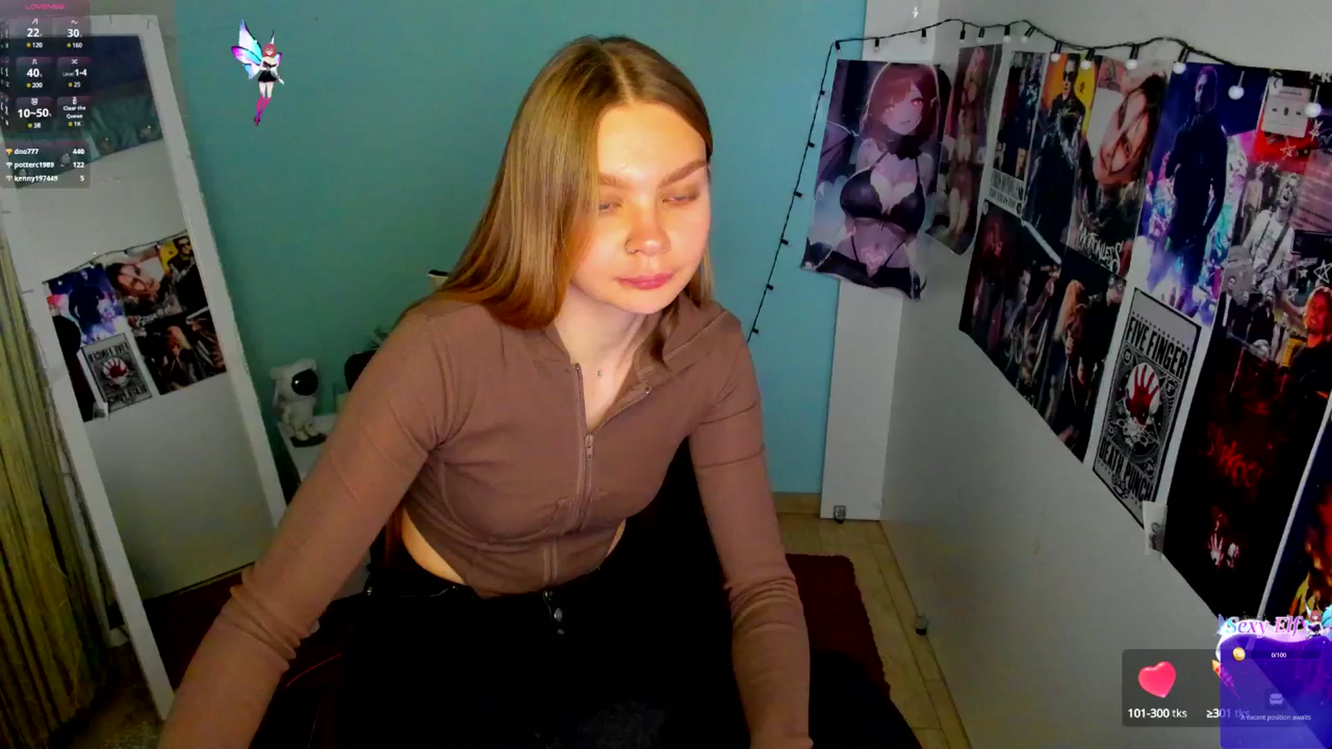 Gallery image thumbnail from Valery_Lovee's myfreecams stream on, 05/05/2025, 11:18 image 12 of 20