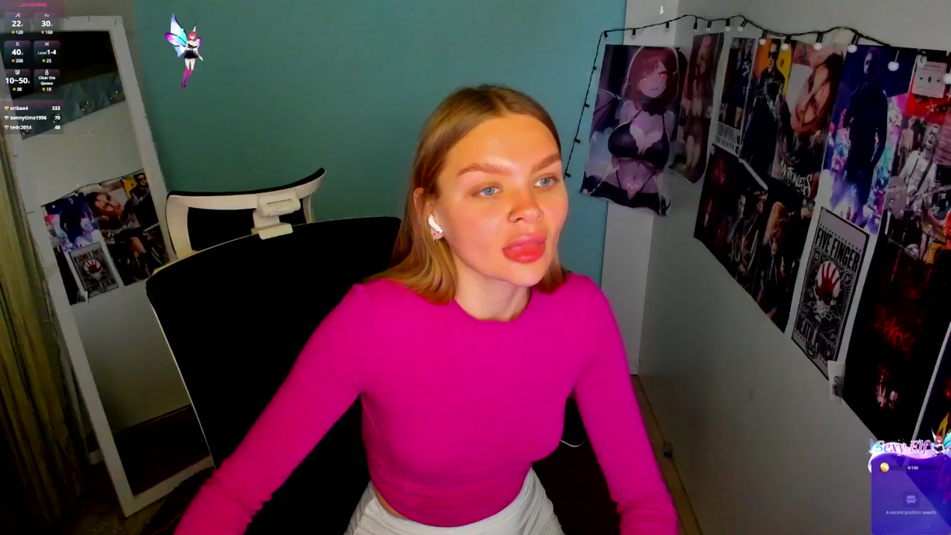 Gallery image thumbnail from Valery_Lovee's myfreecams stream on, 05/08/2025, 10:50 image 17 of 20