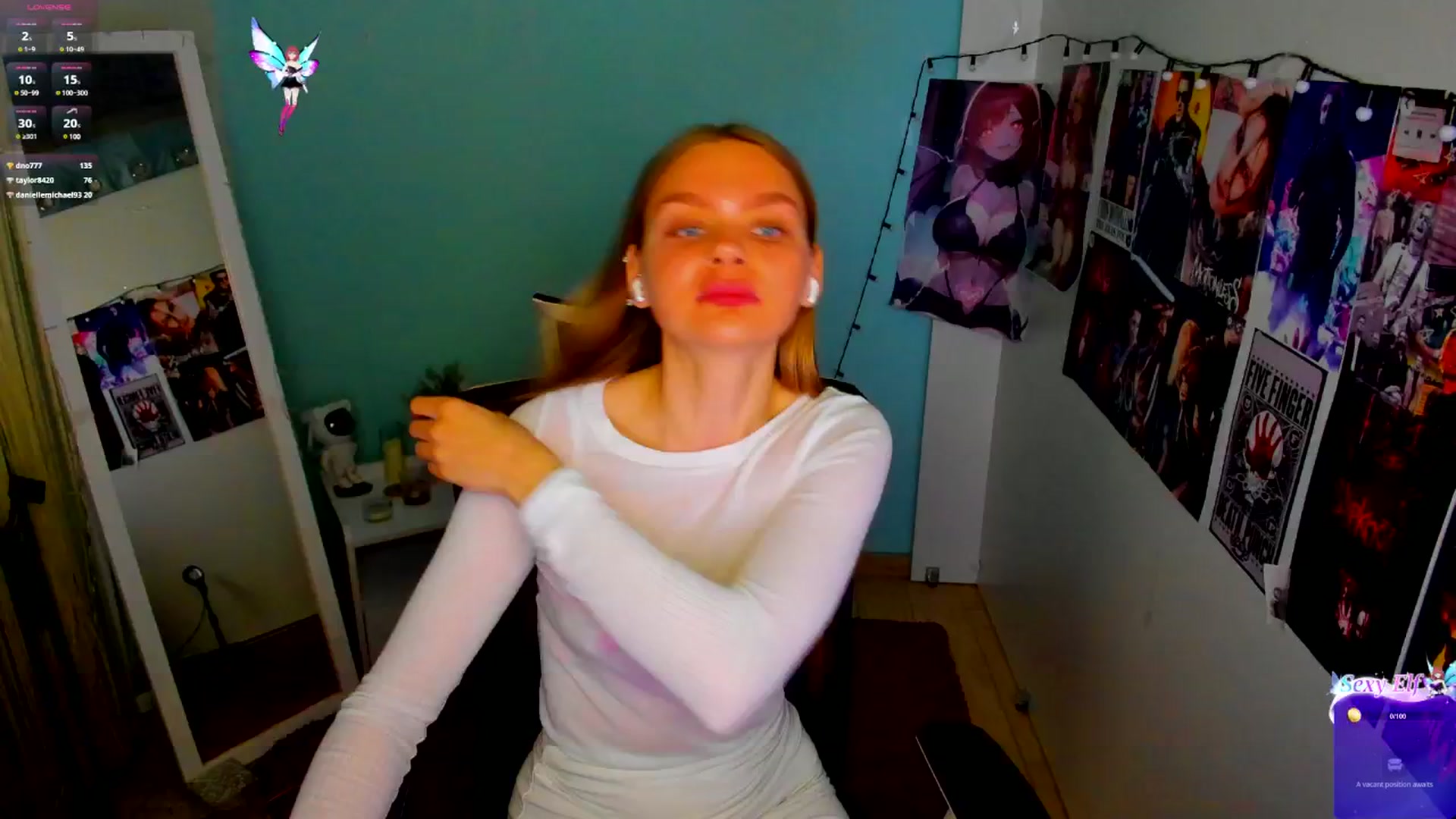 Gallery image thumbnail from Valery_Lovee's myfreecams stream on, 05/12/2025, 08:32 image 16 of 20