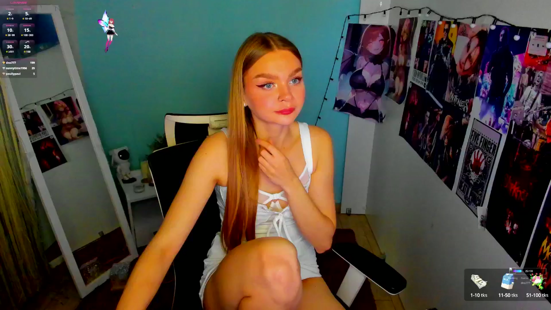 Gallery image thumbnail from Valery_Lovee's myfreecams stream on, 05/13/2025, 09:10 image 3 of 20