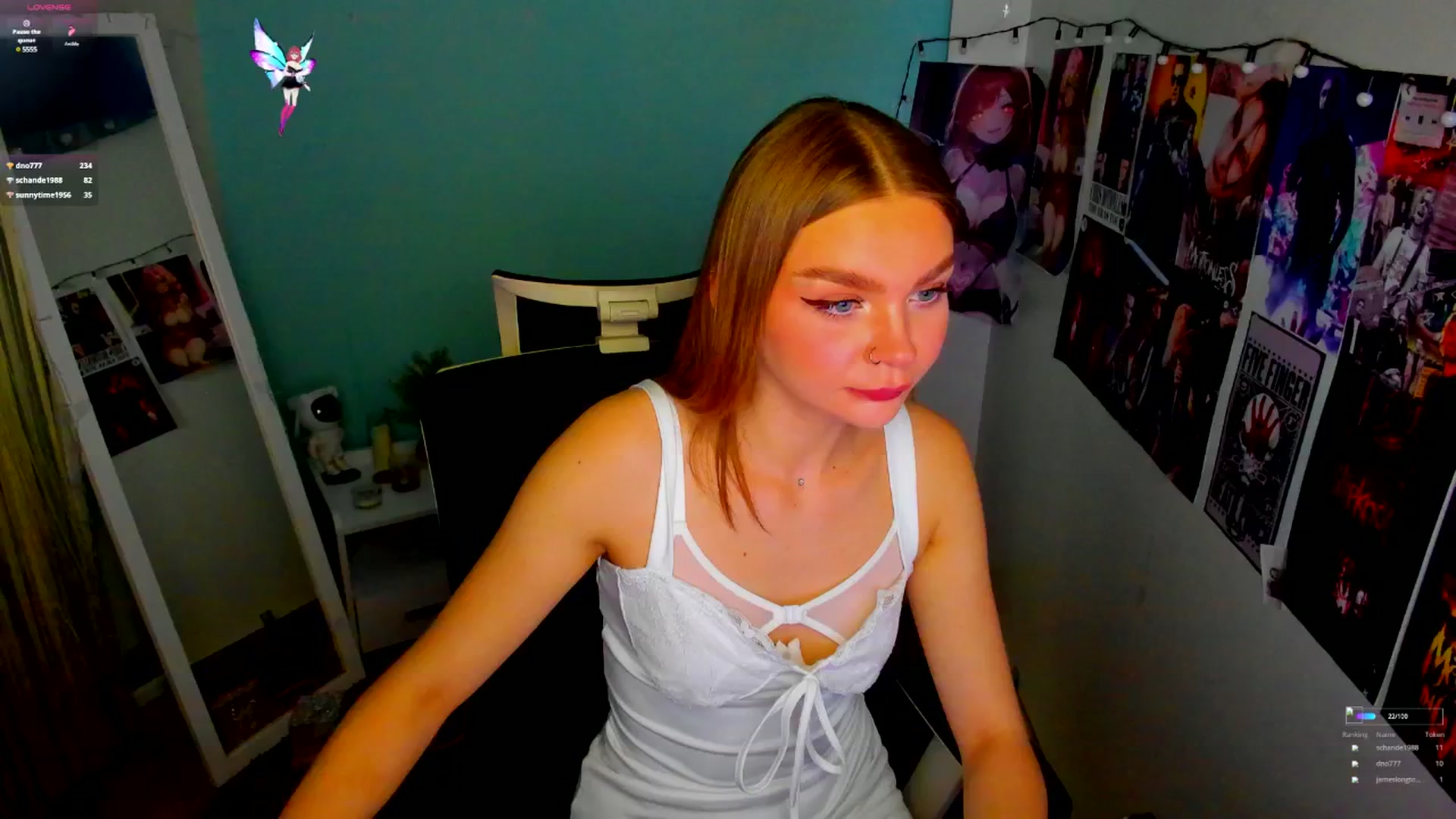 Gallery image thumbnail from Valery_Lovee's myfreecams stream on, 05/13/2025, 09:10 image 16 of 20
