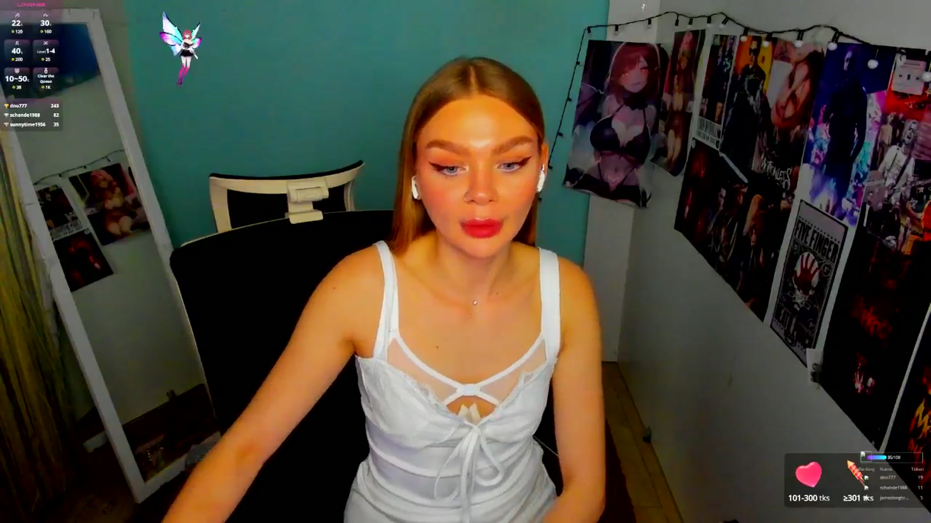 Gallery image thumbnail from Valery_Lovee's myfreecams stream on, 05/13/2025, 11:12 image 7 of 20