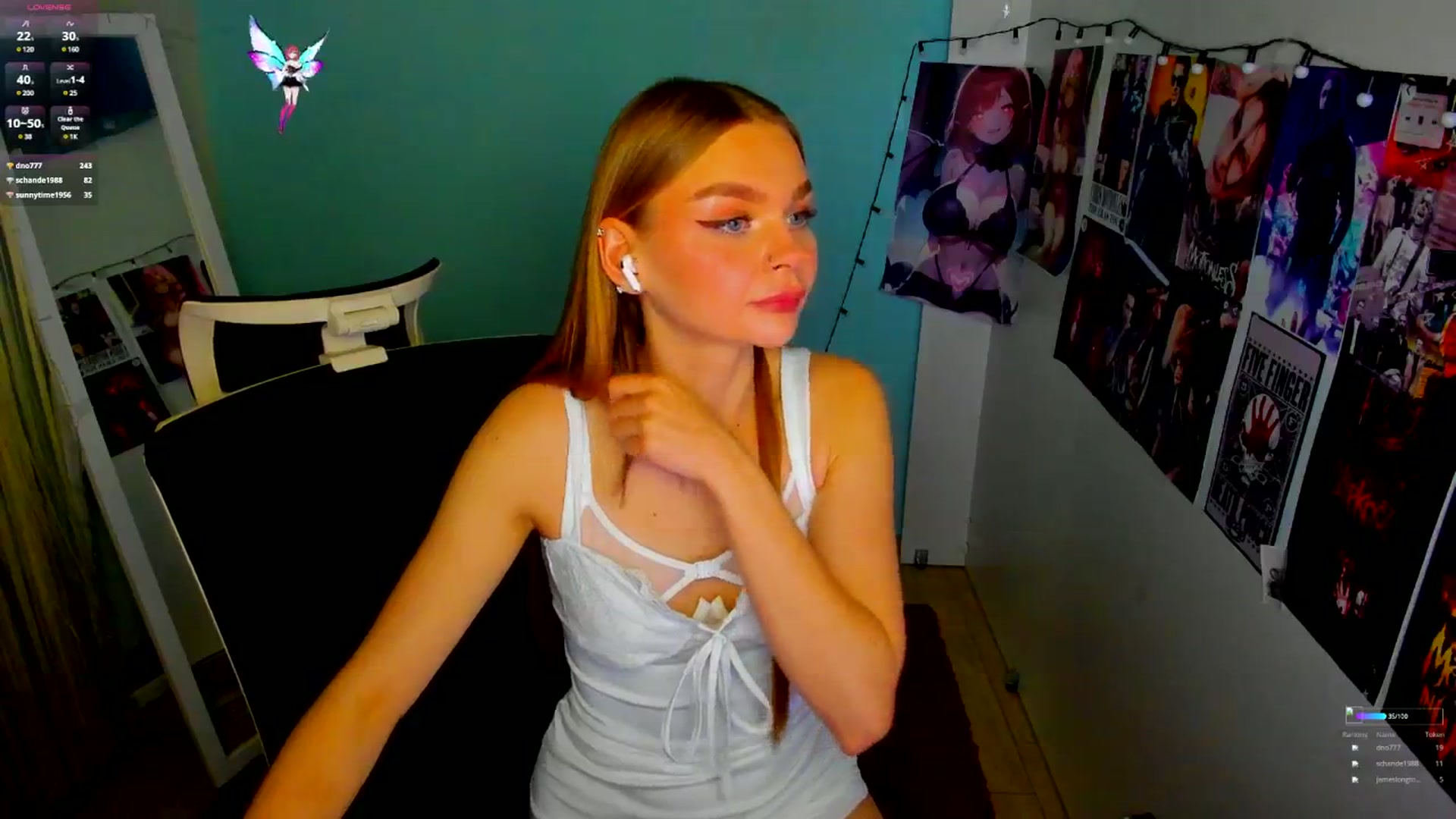 Gallery image thumbnail from Valery_Lovee's myfreecams stream on, 05/13/2025, 11:12 image 2 of 20