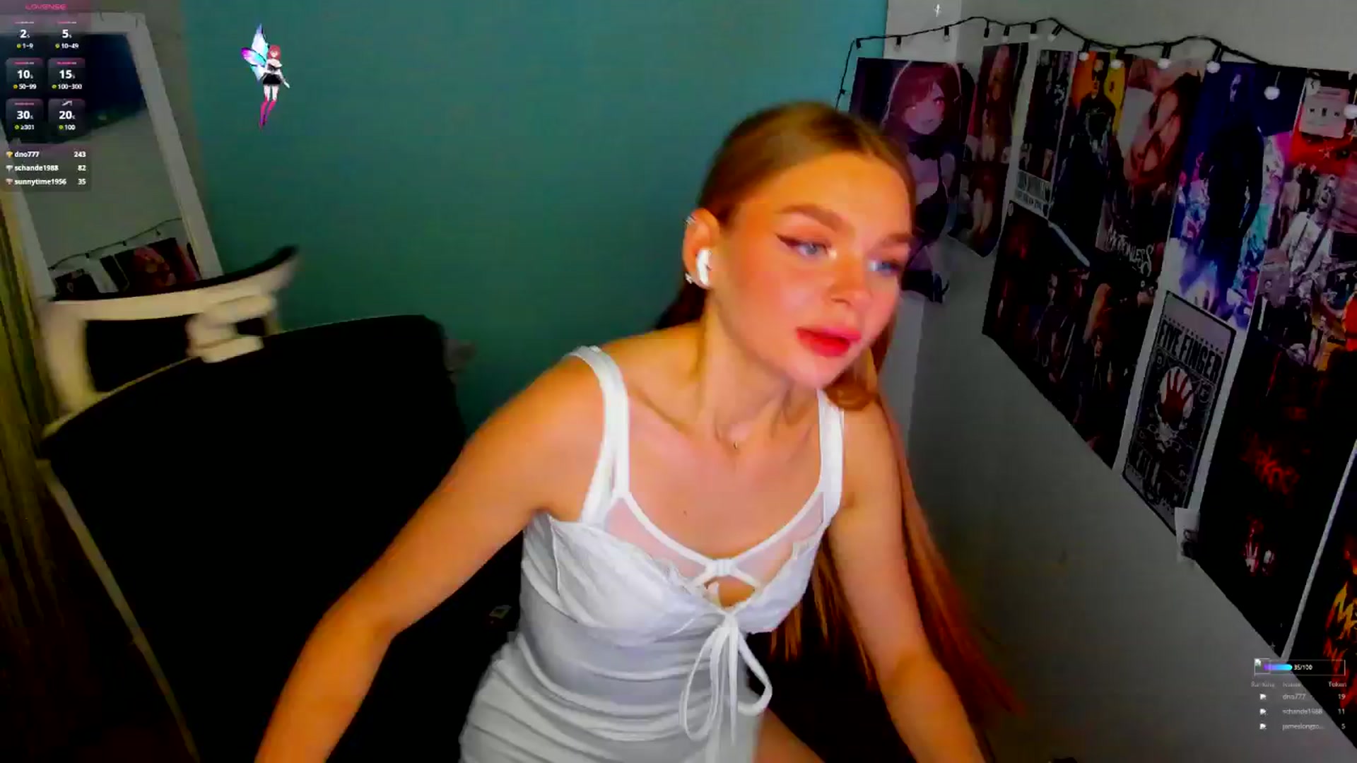 Gallery image thumbnail from Valery_Lovee's myfreecams stream on, 05/13/2025, 11:12 image 1 of 20