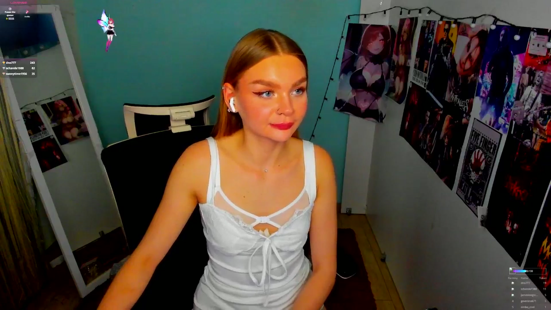 Gallery image thumbnail from Valery_Lovee's myfreecams stream on, 05/13/2025, 11:12 image 13 of 20