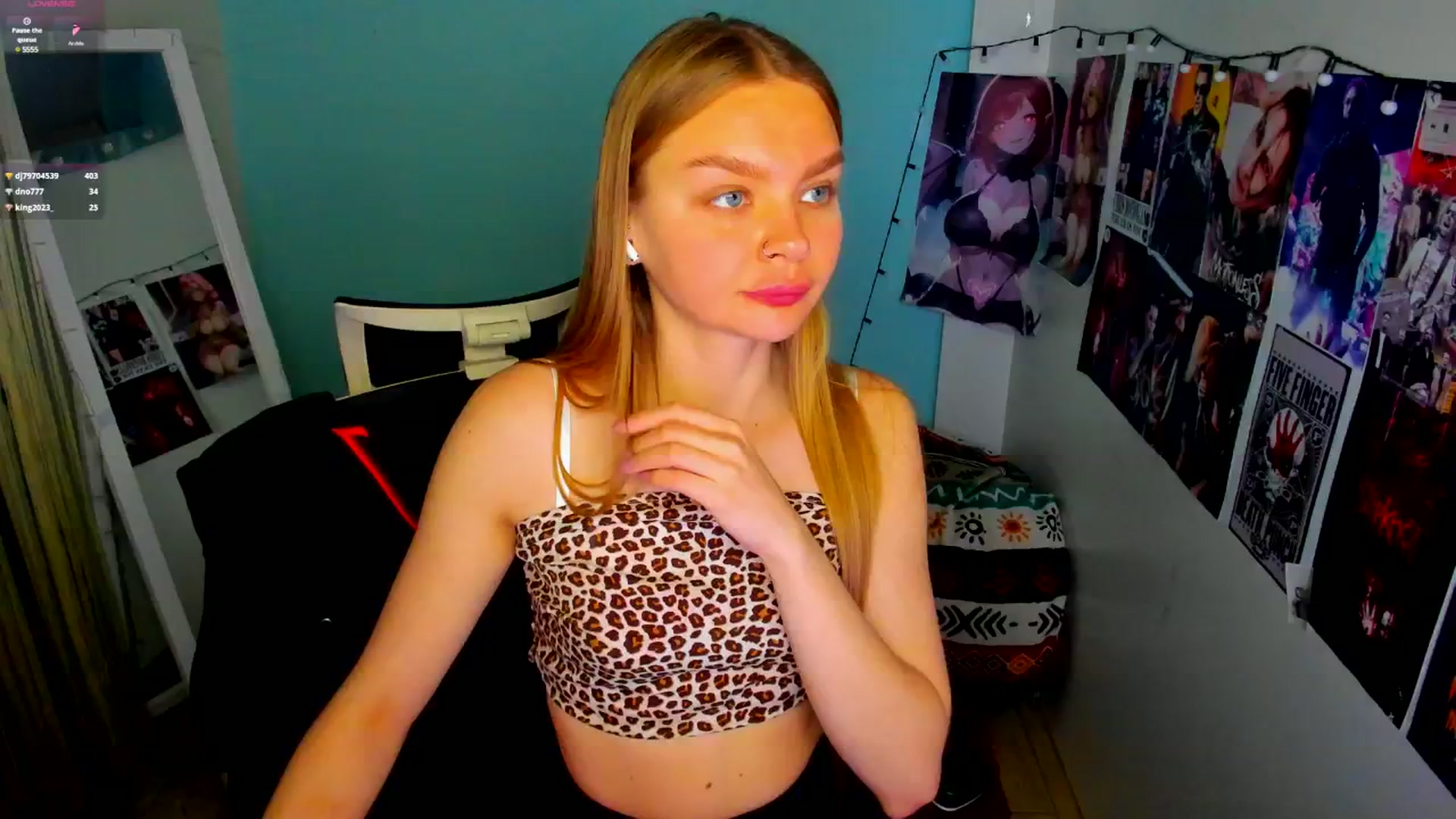 Gallery image thumbnail from Valery_Lovee's myfreecams stream on, 05/16/2025, 11:32 image 15 of 20