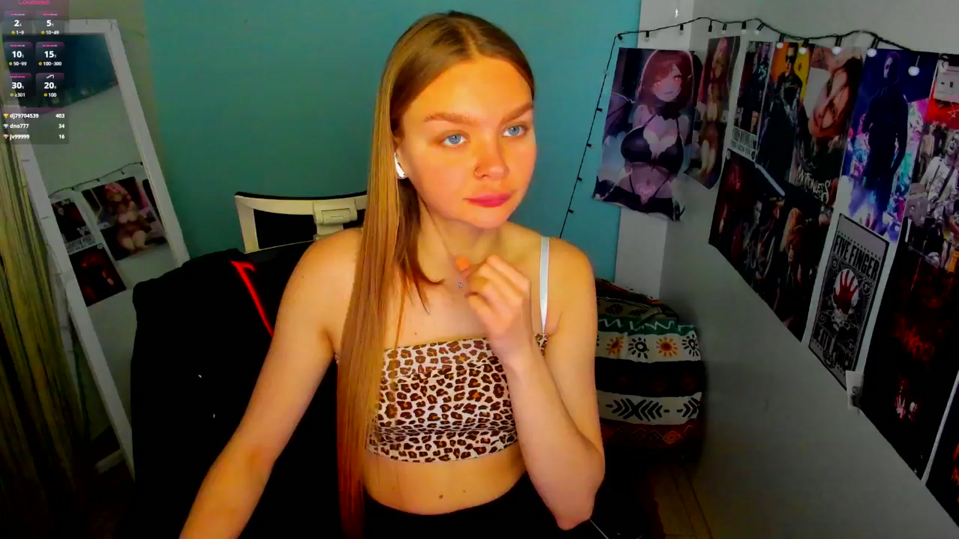 Gallery image thumbnail from Valery_Lovee's myfreecams stream on, 05/16/2025, 11:32 image 1 of 20