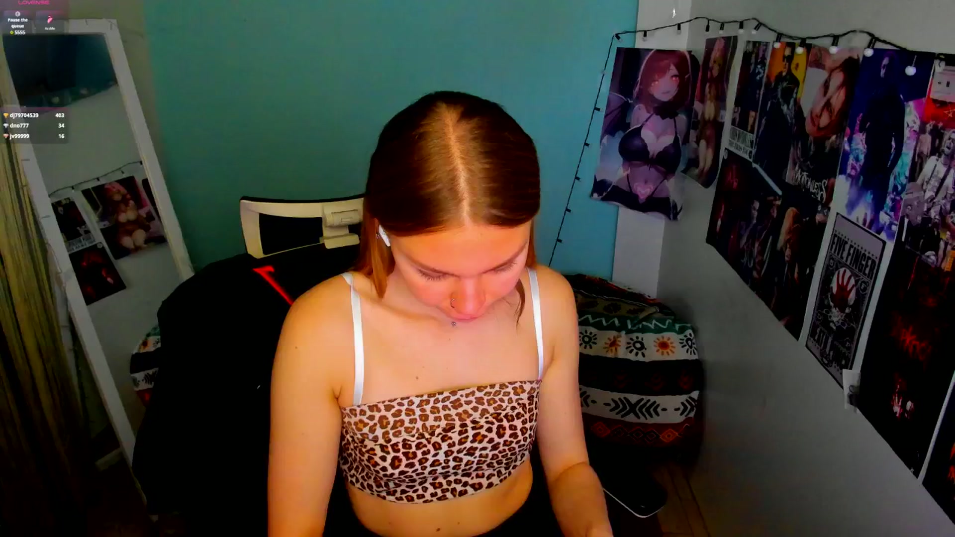Gallery image thumbnail from Valery_Lovee's myfreecams stream on, 05/16/2025, 11:32 image 3 of 20