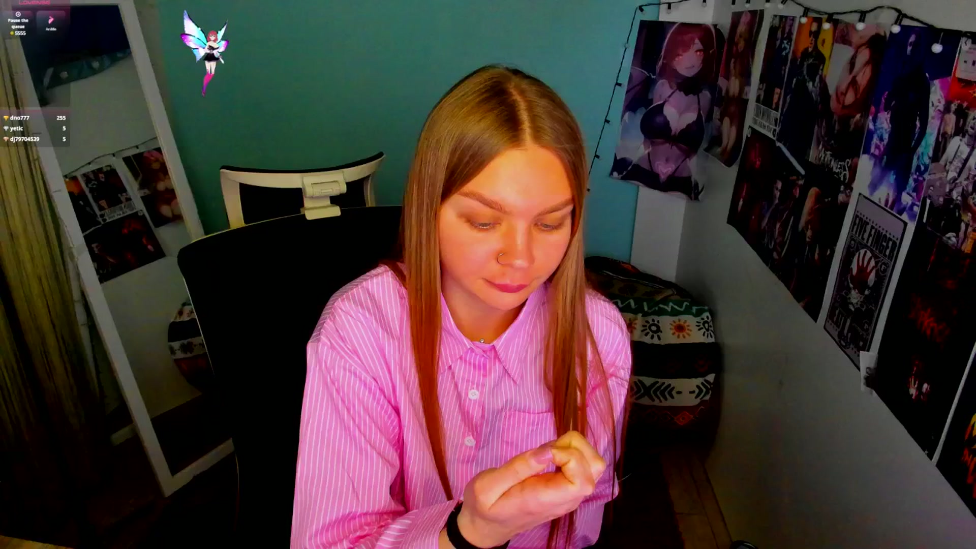 Gallery image thumbnail from Valery_Lovee's myfreecams stream on, 05/17/2025, 11:40 image 14 of 20