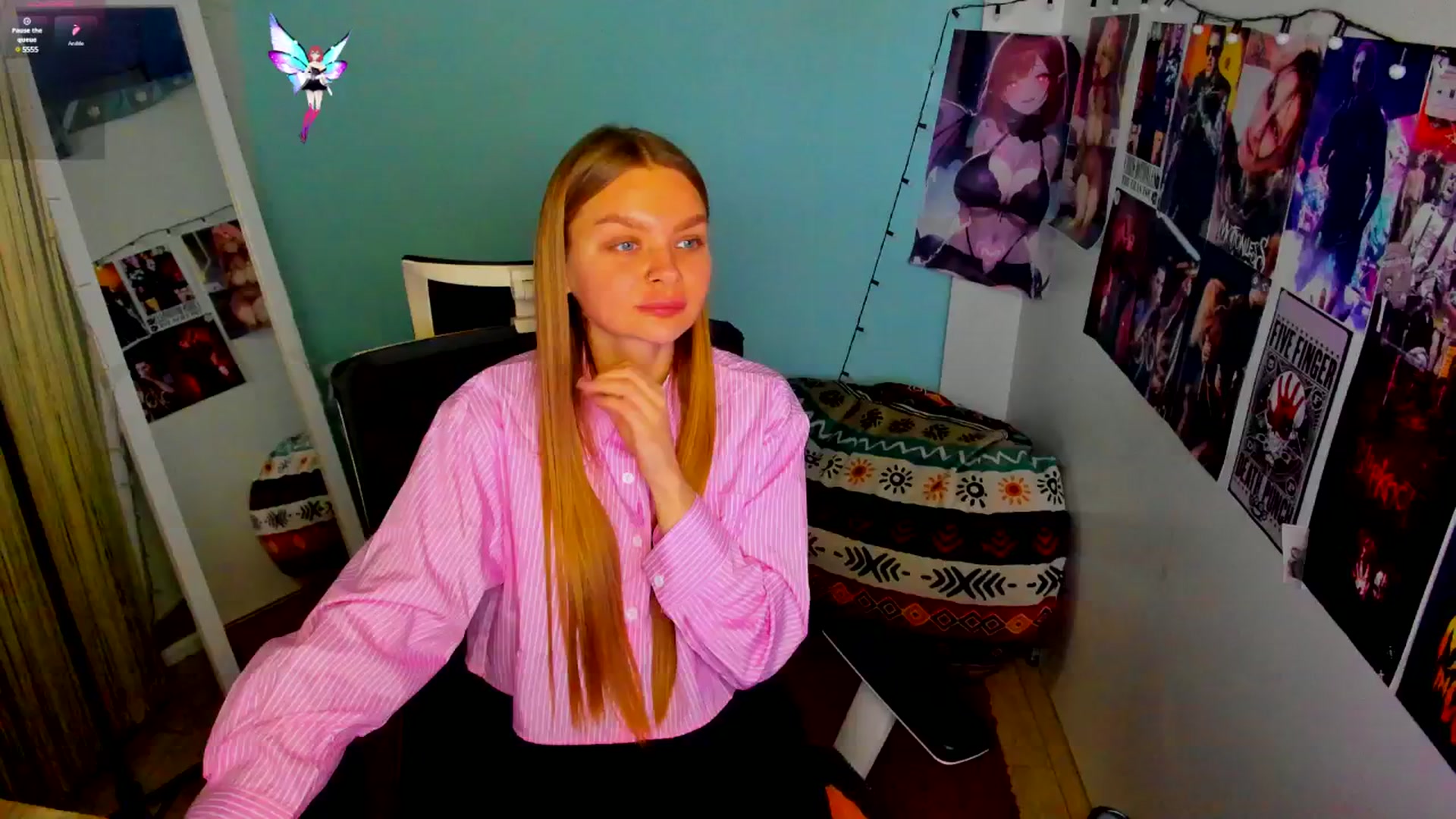 Gallery image thumbnail from Valery_Lovee's myfreecams stream on, 05/17/2025, 11:40 image 11 of 20