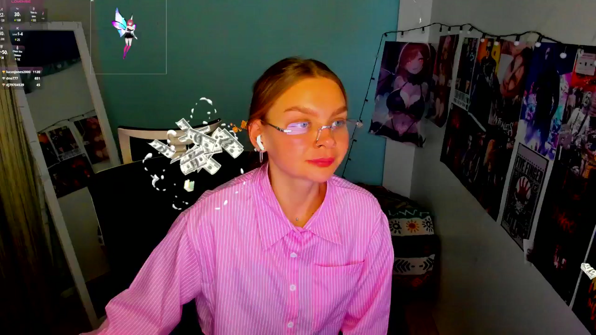 Gallery image thumbnail from Valery_Lovee's myfreecams stream on, 05/18/2025, 11:25 image 11 of 20