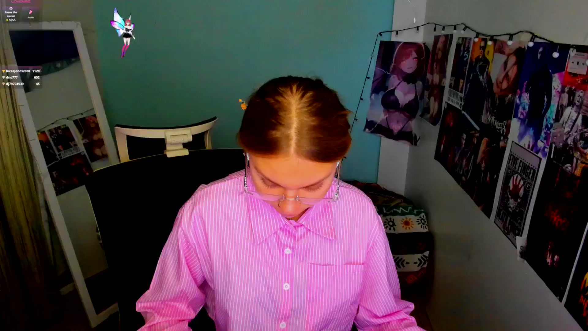Gallery image thumbnail from Valery_Lovee's myfreecams stream on, 05/18/2025, 11:25 image 13 of 20